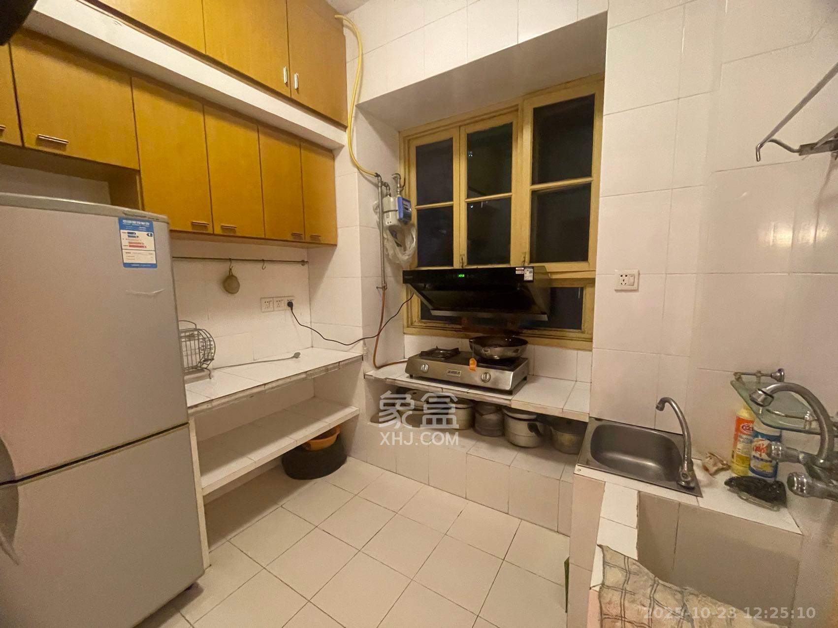 省脑科医院宿舍(康苑小区)  2室1厅1卫    1500.0元/月 省脑科医院宿舍(康苑小区)  2室1厅1卫    1500.0元/月室内图