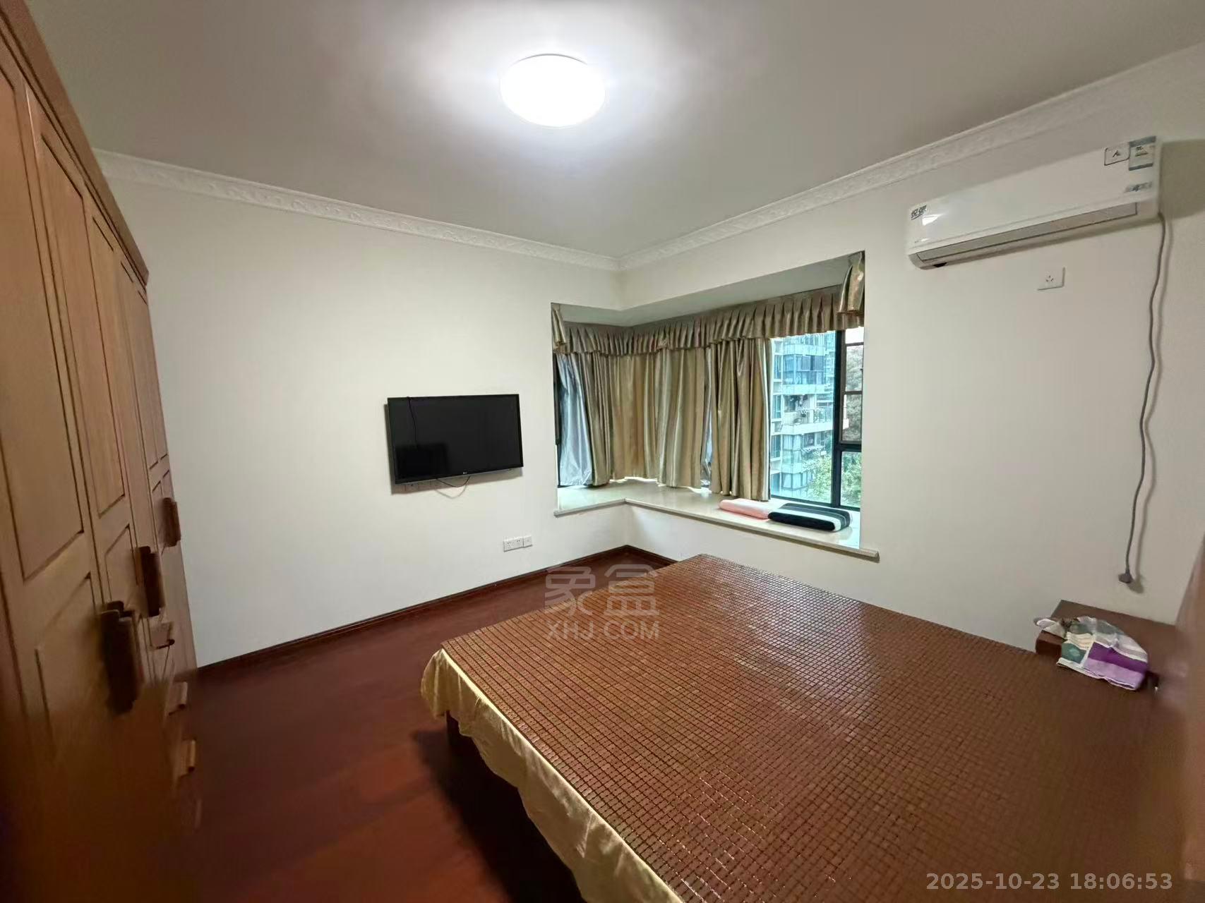 山水国际 5室2厅1卫 4000.0元/月 山水国际 5室2厅1卫 4000.0元/月室内图