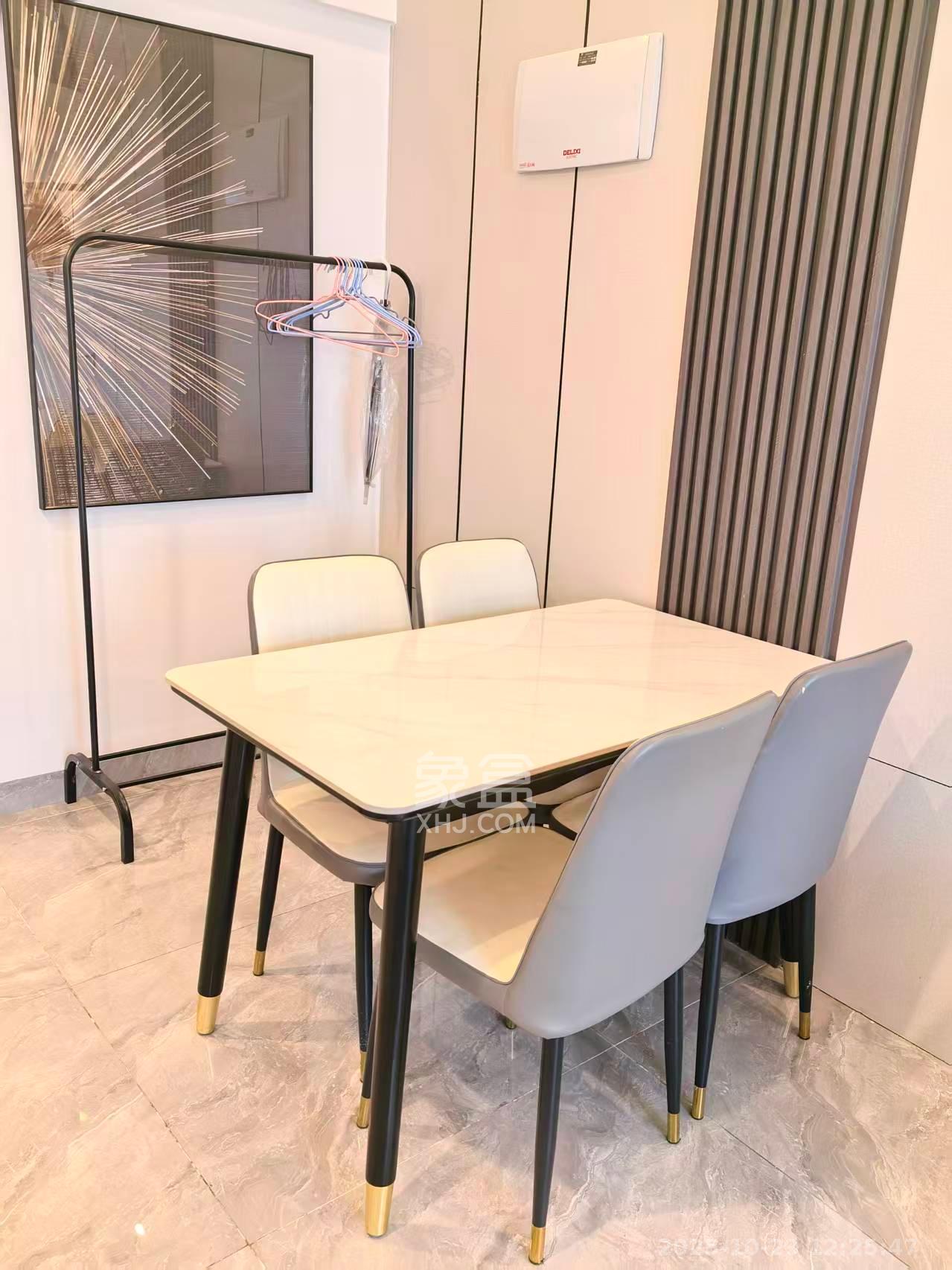 阳光城檀悦 2室1厅1卫 2600.0元/月 阳光城檀悦 2室1厅1卫 2600.0元/月室内图