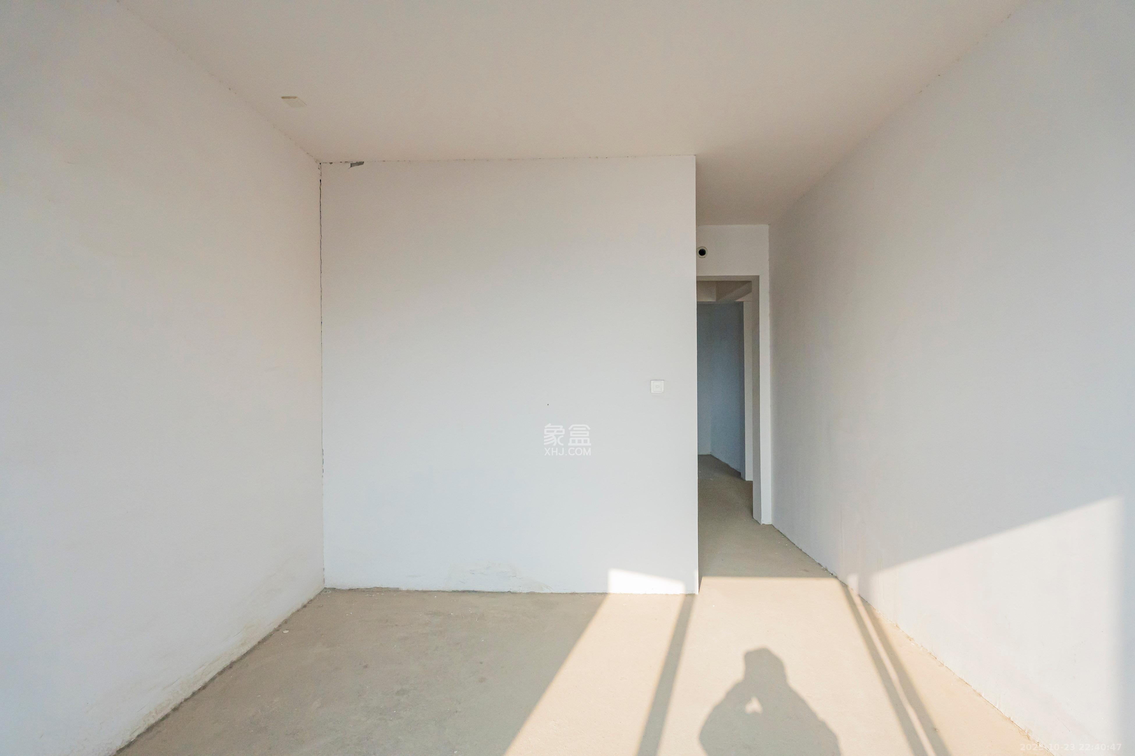 复地崑玉国际一期  1室2厅2卫    288.0万卧室