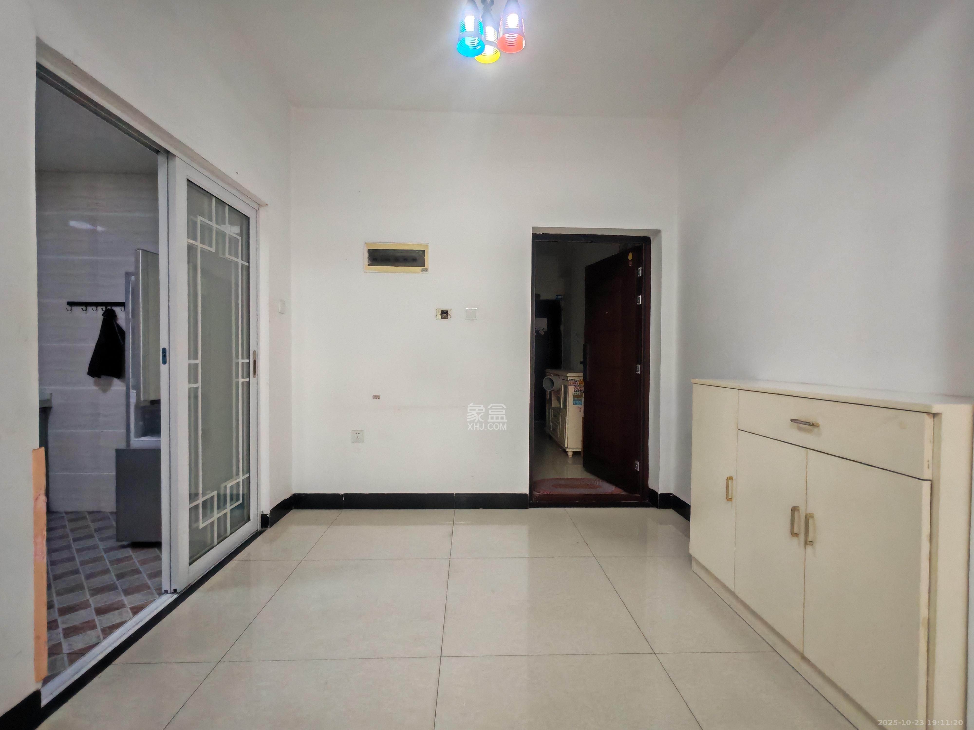 昌和商业中心/昌和国际  2室2厅1卫    1500.0元/月室内图