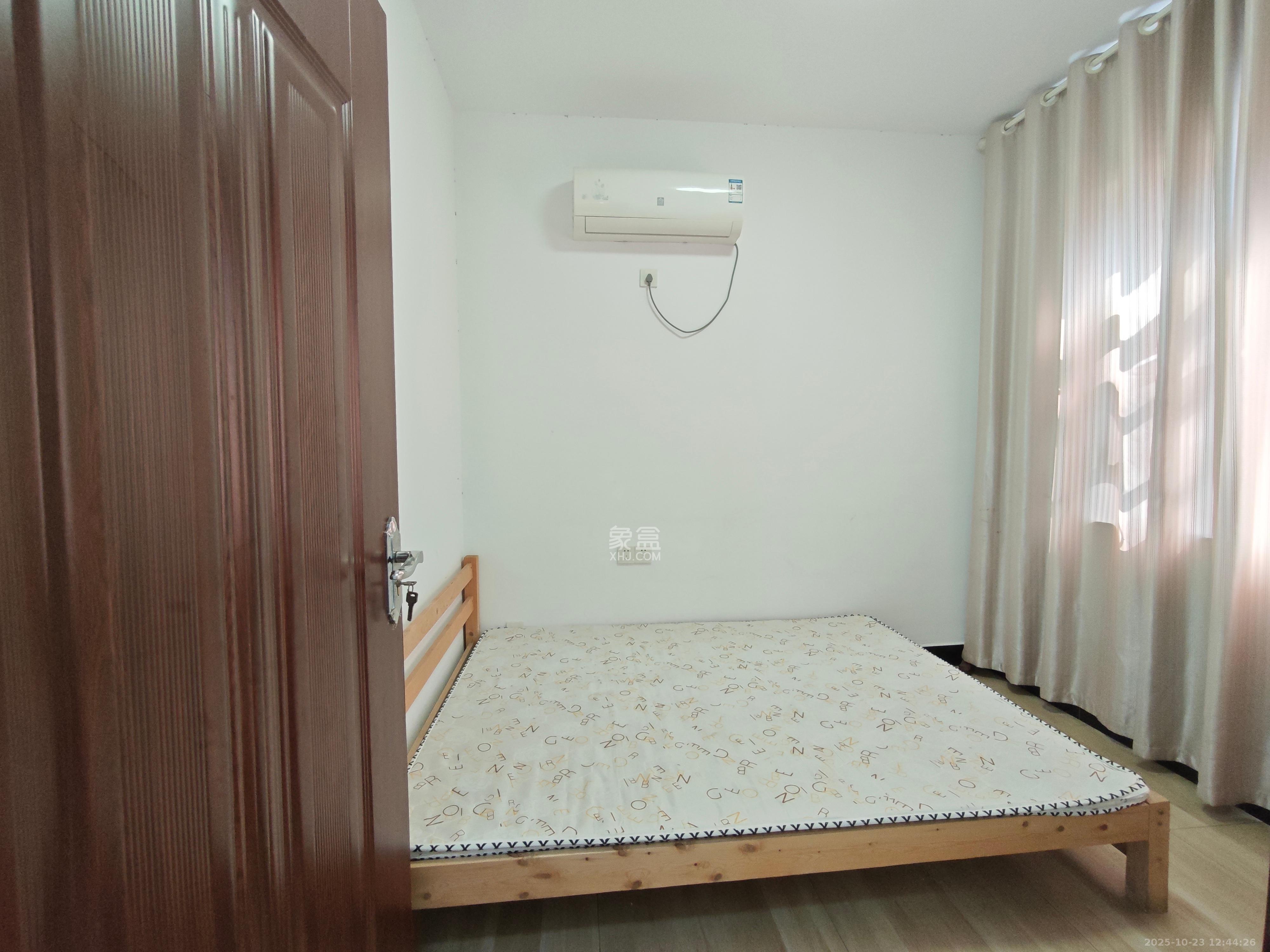 江山帝景哈佛  2室2厅1卫    1700.0元/月室内图