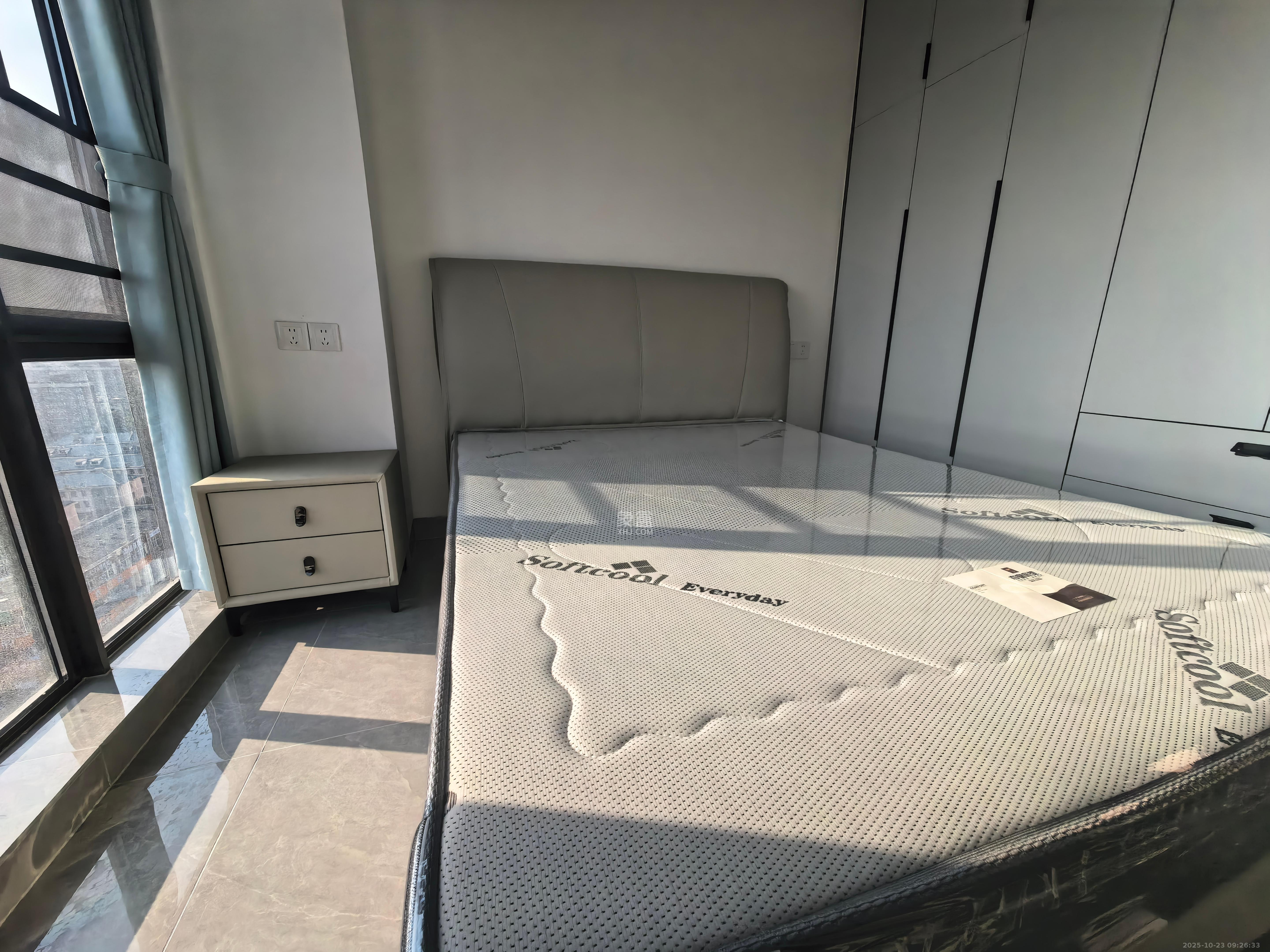 鄱阳汇金中心 2室1厅1卫 1800.0元/月 鄱阳汇金中心 2室1厅1卫 1800.0元/月室内图