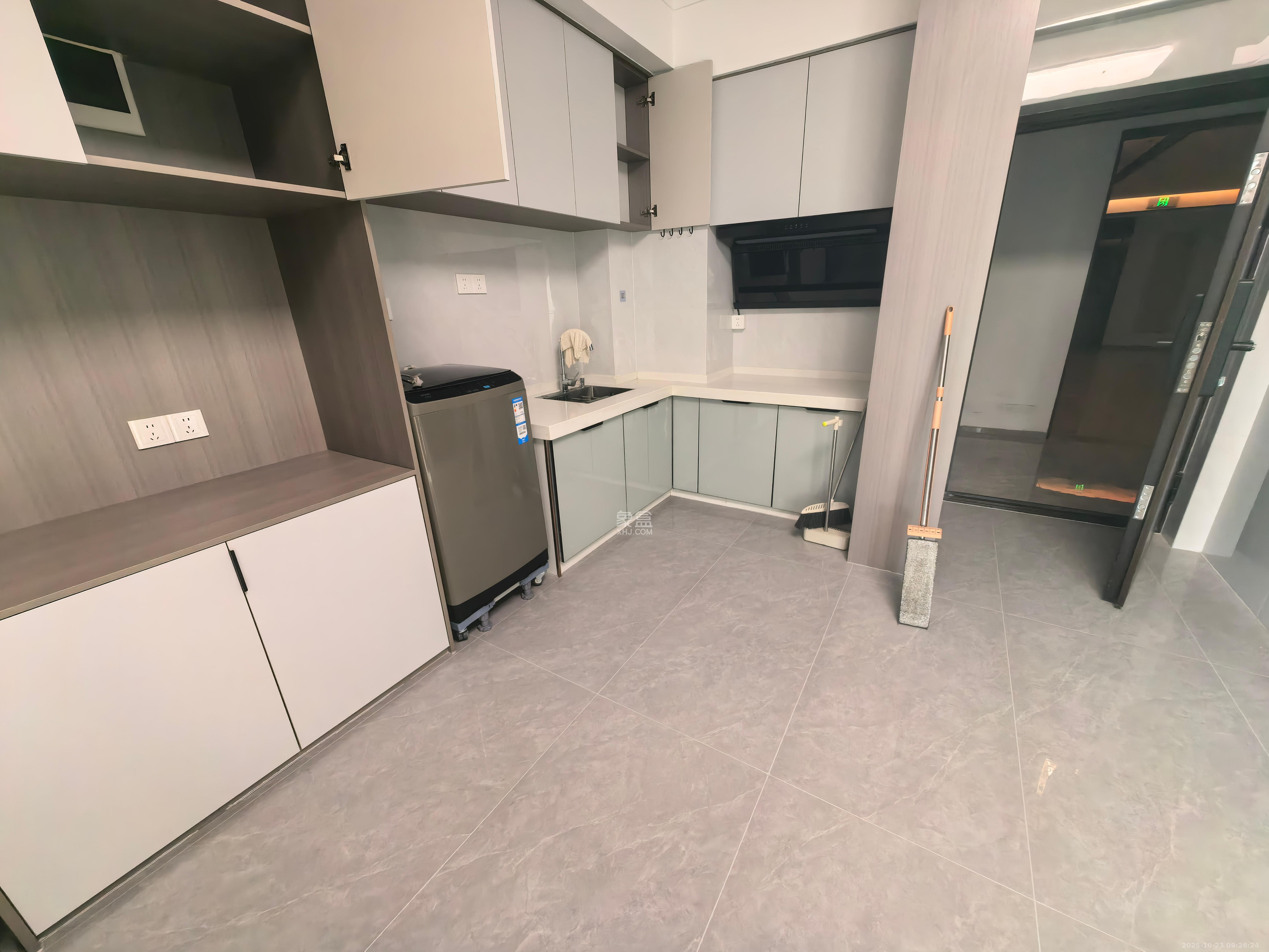 鄱阳汇金中心 2室1厅1卫 1800.0元/月 鄱阳汇金中心 2室1厅1卫 1800.0元/月室内图