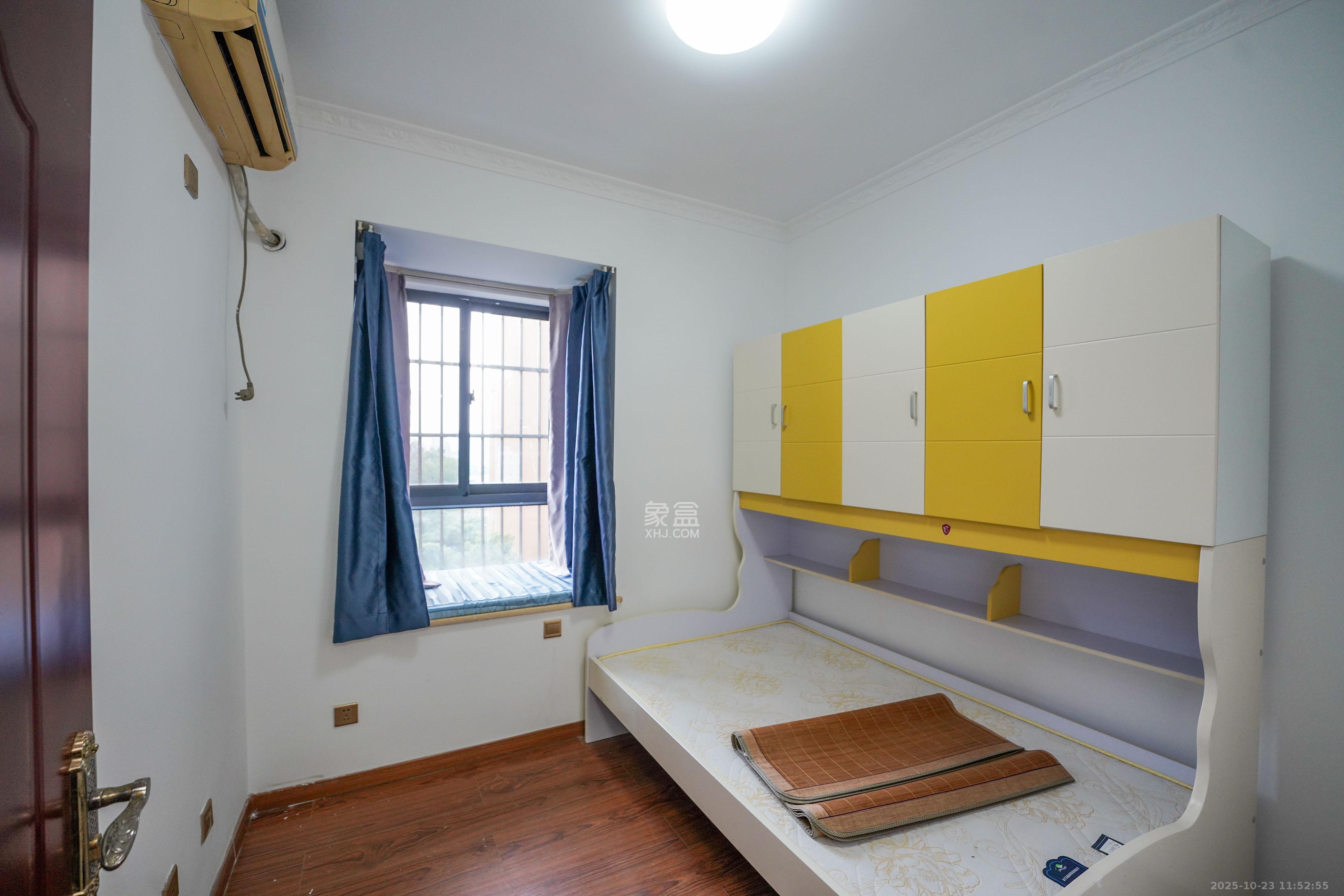 山水嘉园  3室2厅1卫    56.0万卧室