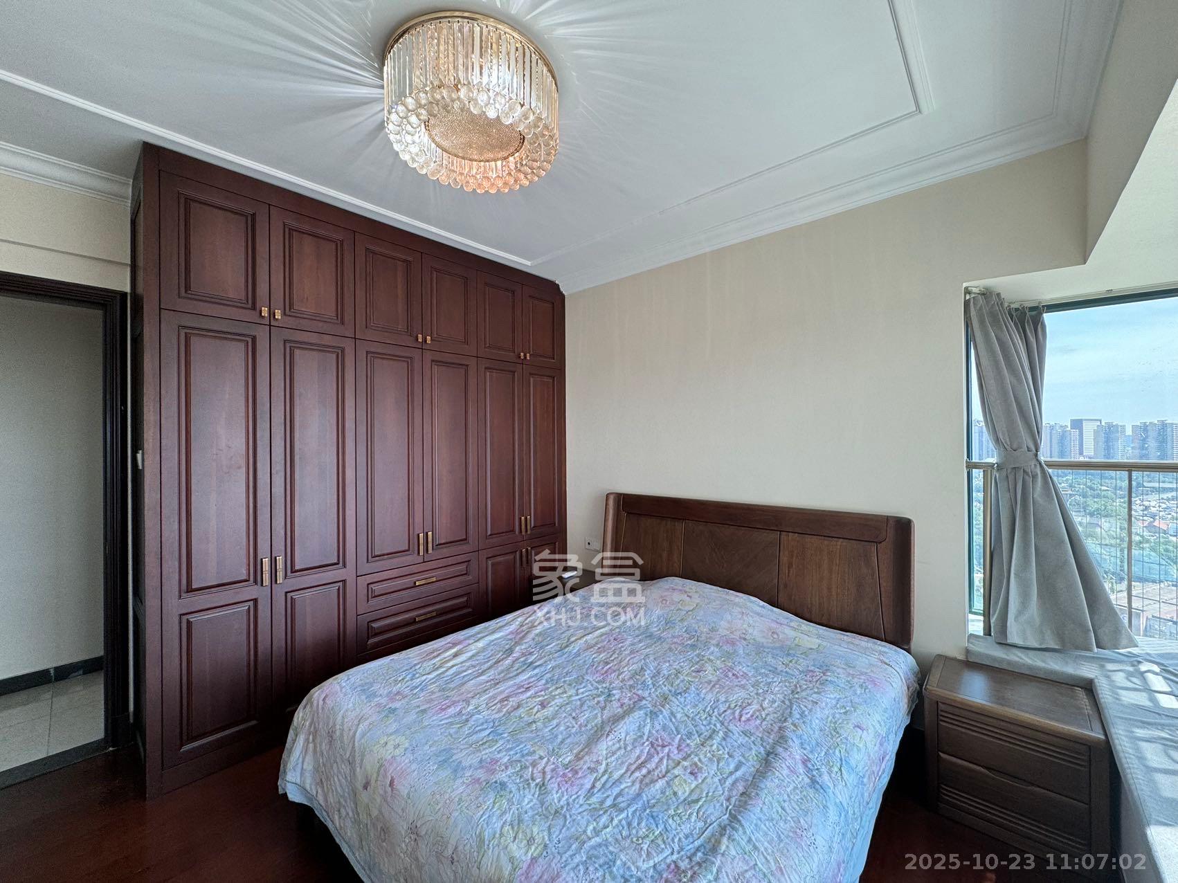 恒大雅苑  3室2厅1卫    2600.0元/月室内图