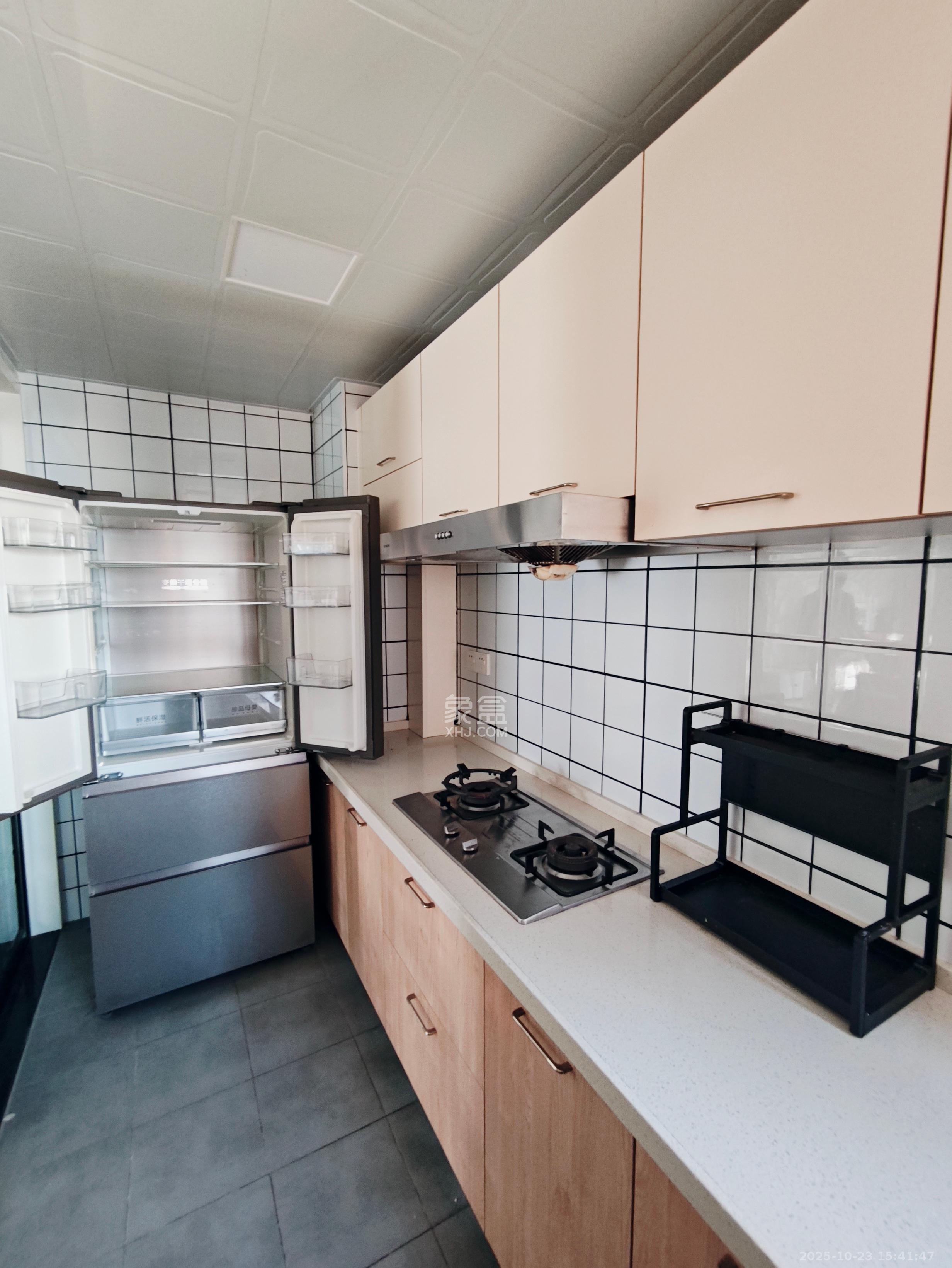 里约荟  3室1厅1卫    3400.0元/月室内图