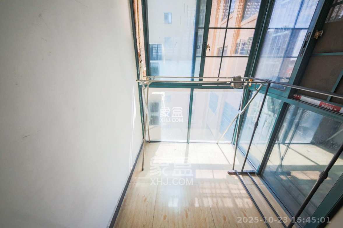 才子嘉都 3室2厅2卫 2100.0元/月 才子嘉都 3室2厅2卫 2100.0元/月室内图