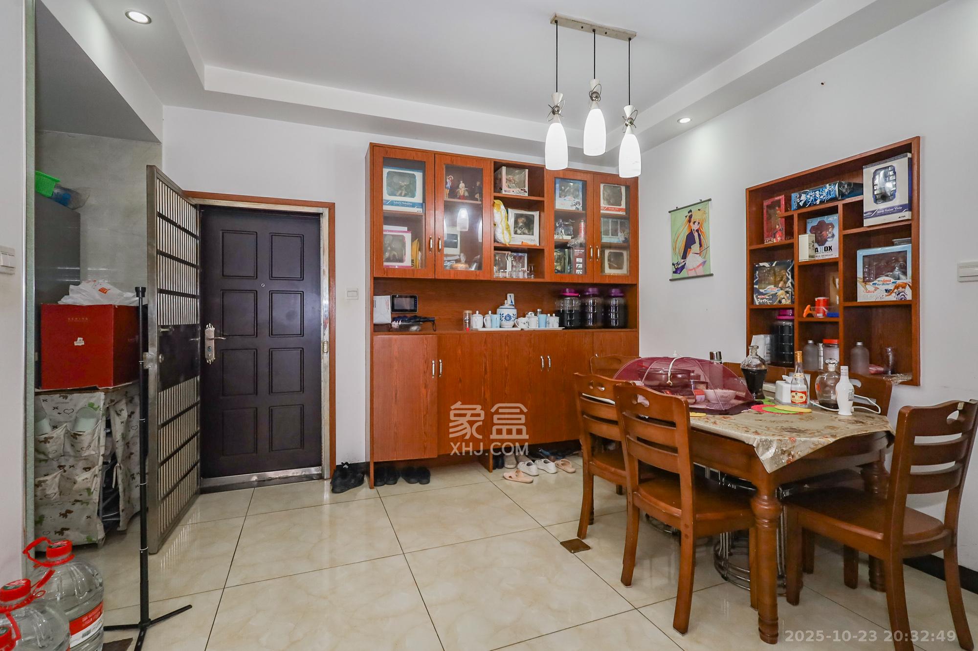 阳光丽城一期  3室2厅1卫    128.0万其他