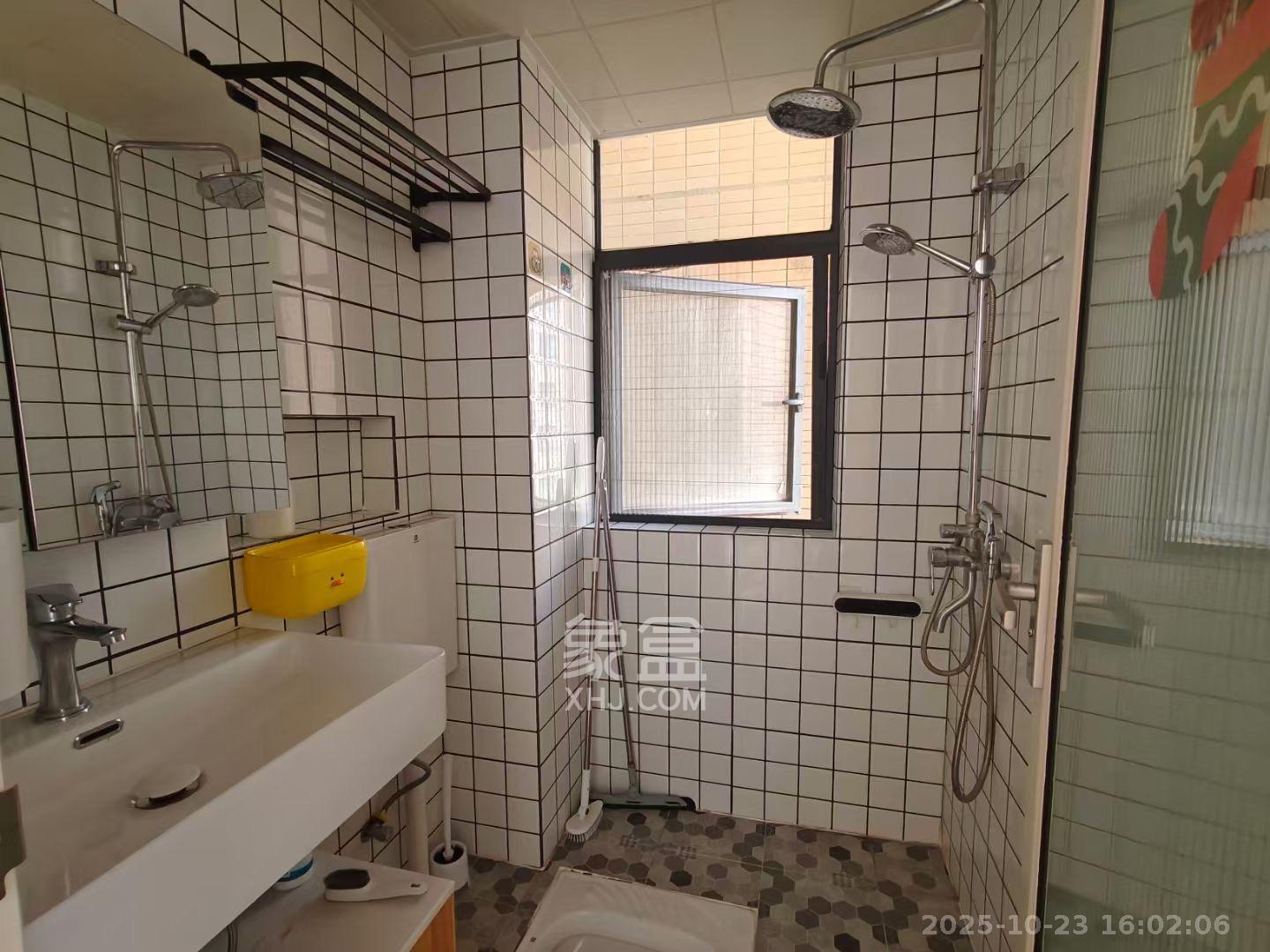 长盛岚庭  1室0厅0卫    1700.0元/月 长盛岚庭  1室0厅0卫    1700.0元/月室内图