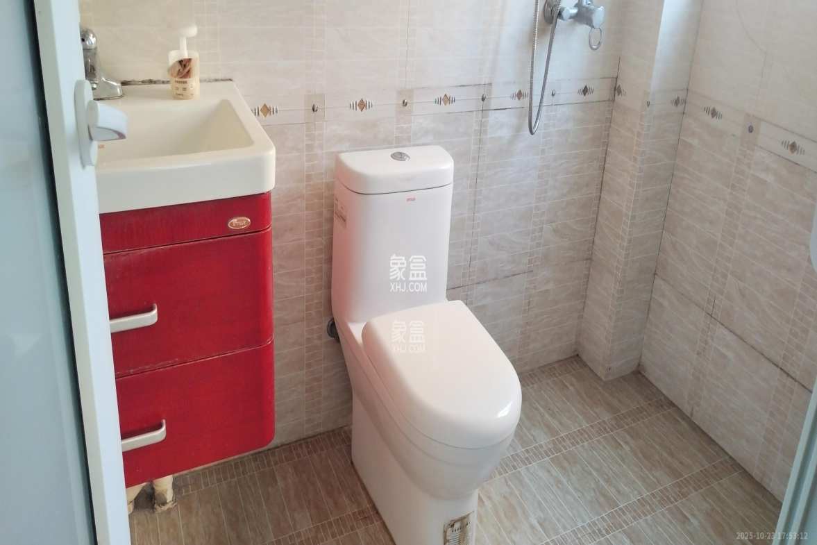 湘水一城(一期) 2室1厅1卫 2300.0元/月 湘水一城(一期) 2室1厅1卫 2300.0元/月室内图