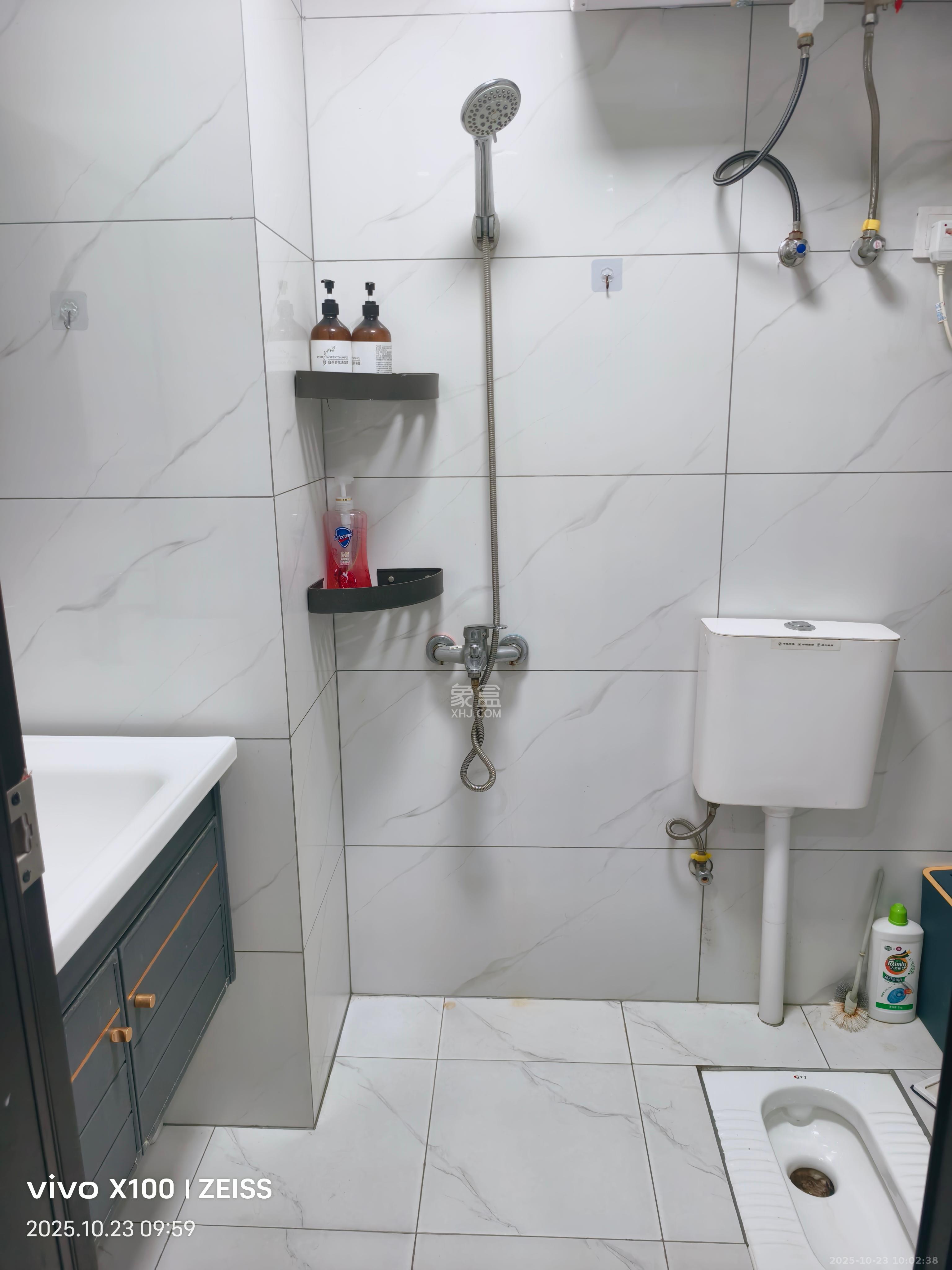 新城悦隽公园  1室0厅0卫    1200.0元/月 新城悦隽公园  1室0厅0卫    1200.0元/月室内图