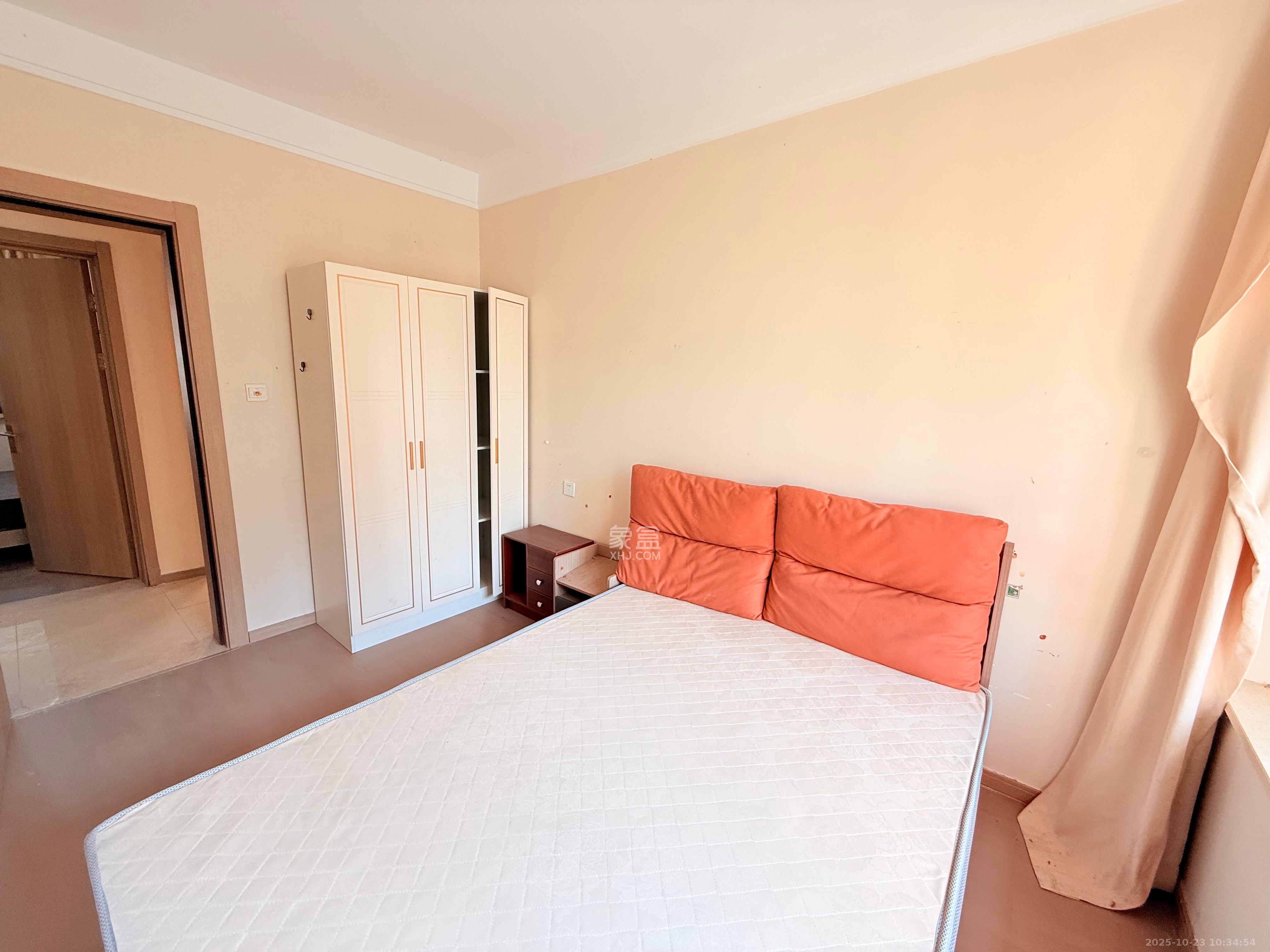 长沙高铁吾悦广场  3室2厅1卫    3200.0元/月室内图