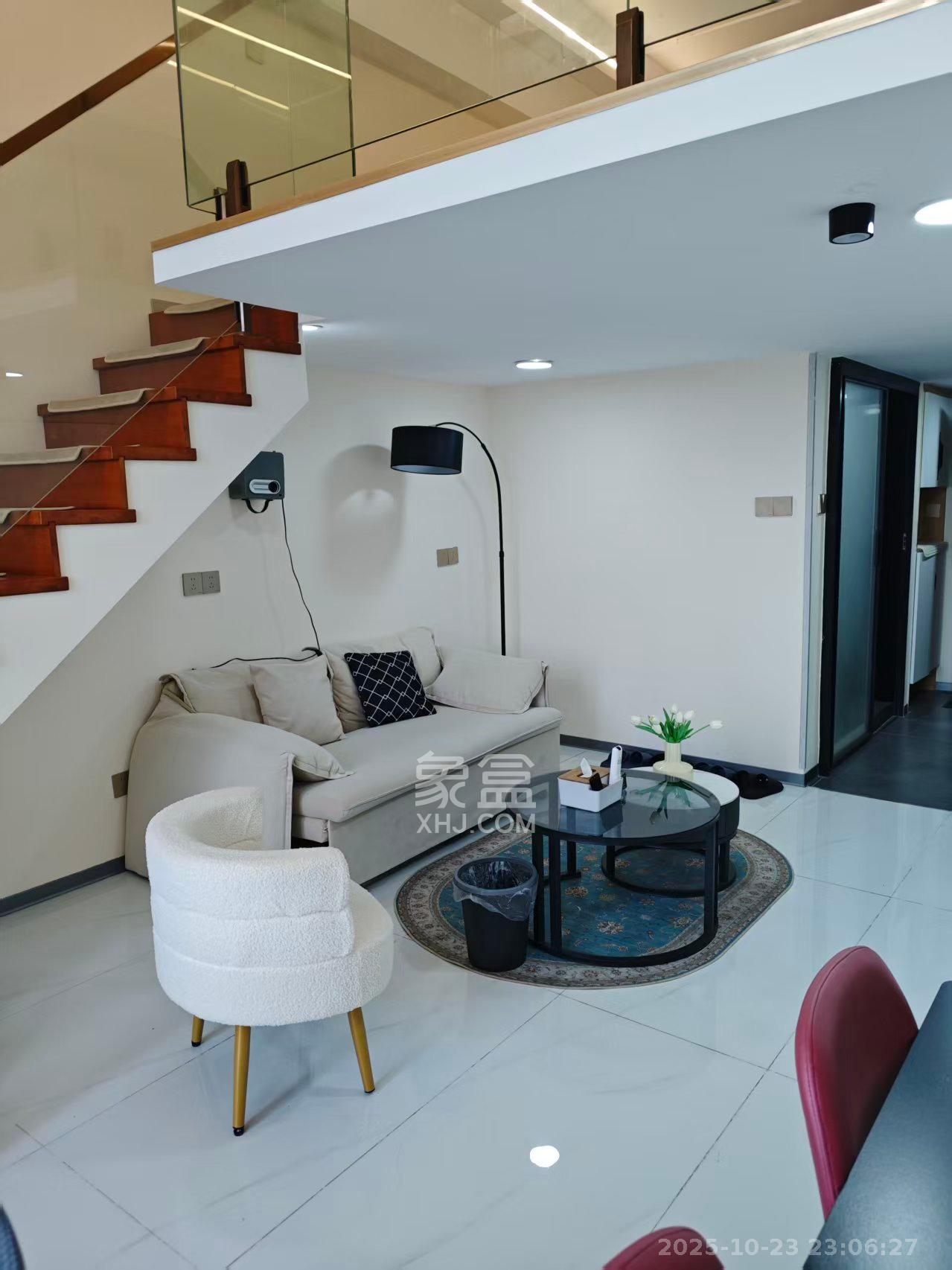 敬天广场 1室1厅1卫 2700.0元/月 敬天广场 1室1厅1卫 2700.0元/月室内图