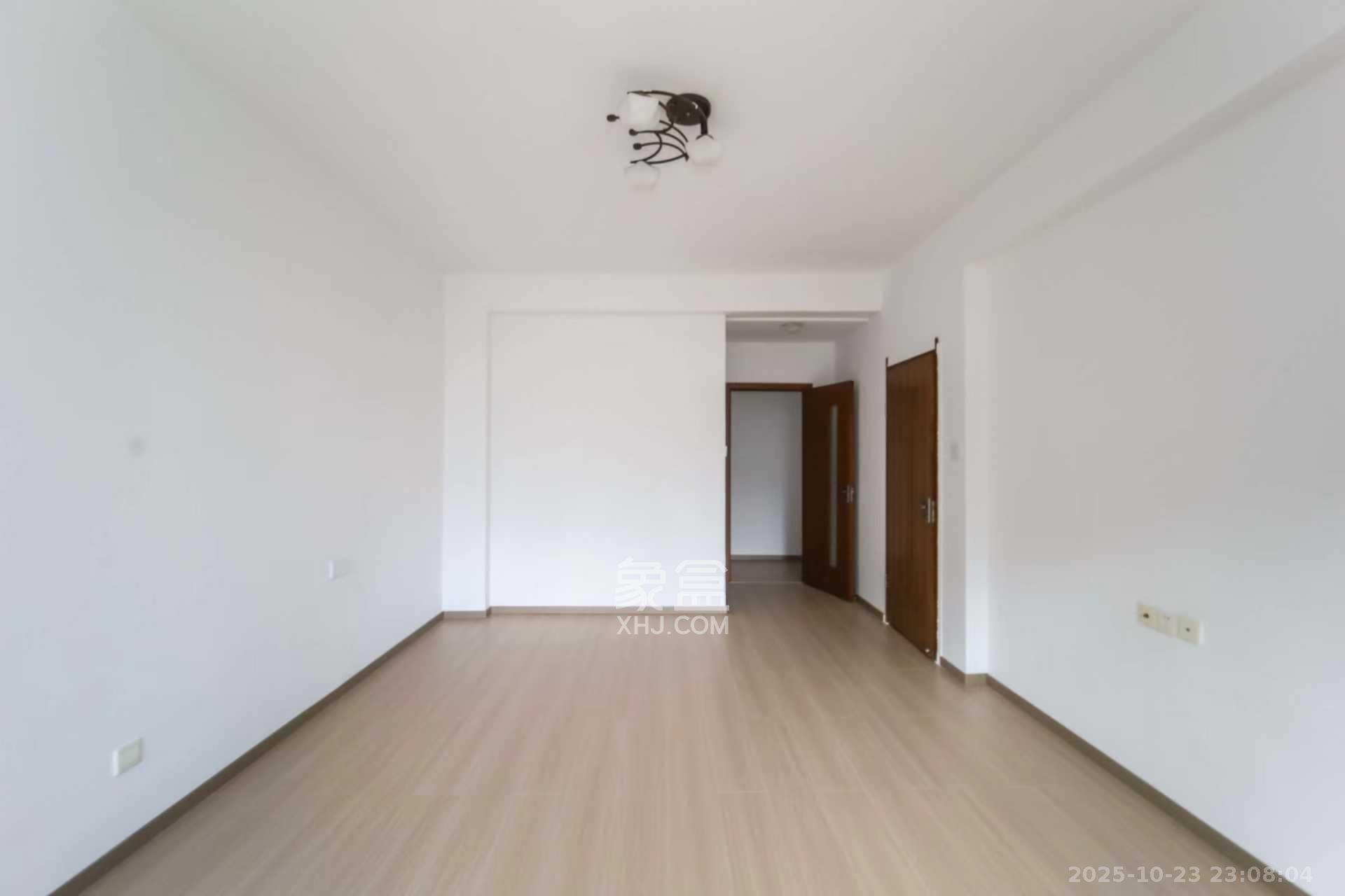 长沙市建筑工程质监站宿舍(质监局宿舍)  4室2厅2卫    3200.0元/月 长沙市建筑工程质监站宿舍(质监局宿舍)  4室2厅2卫    3200.0元/月室内图