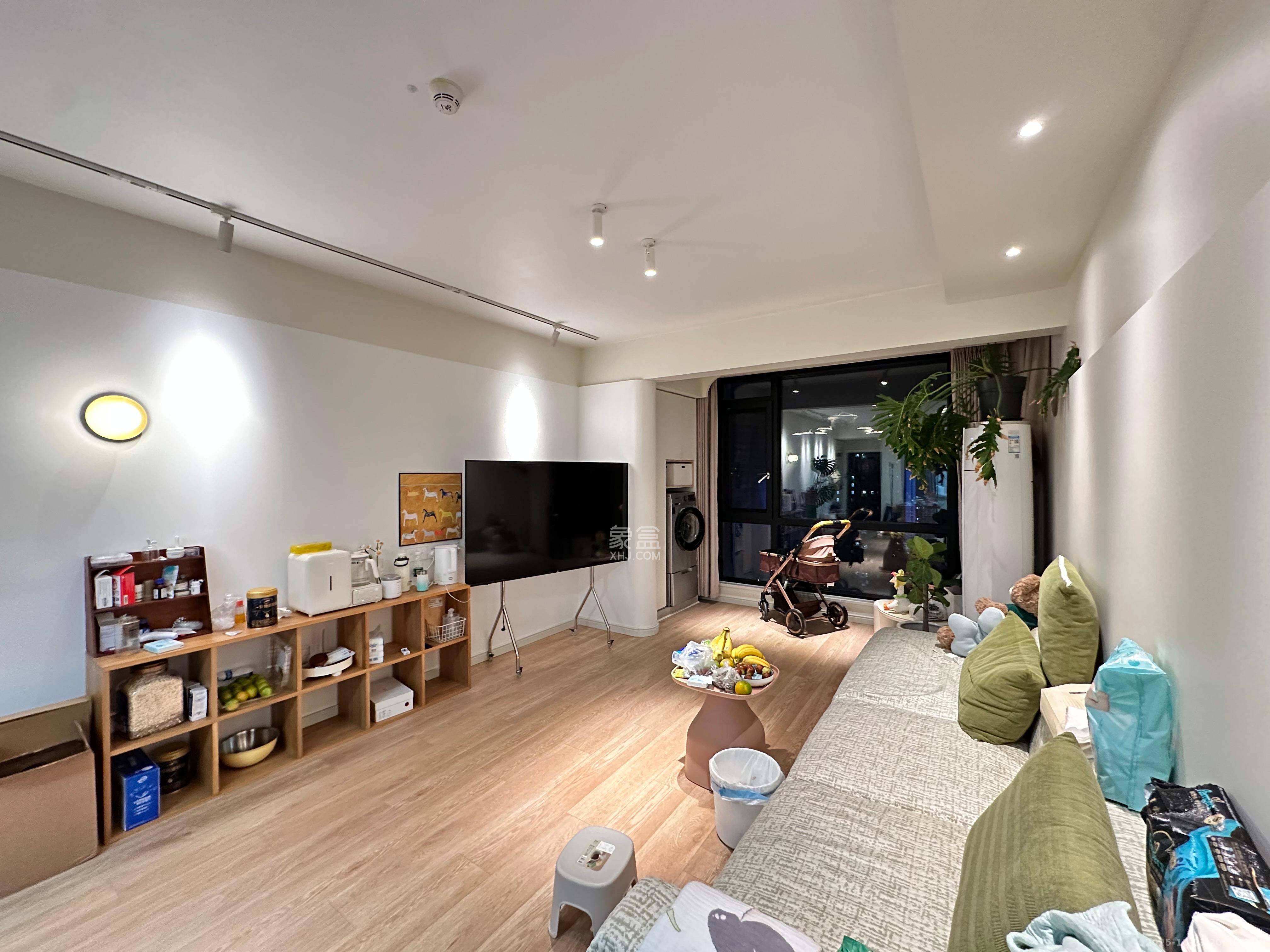 振业城三期  3室2厅2卫    3800.0元/月 振业城三期  3室2厅2卫    3800.0元/月室内图