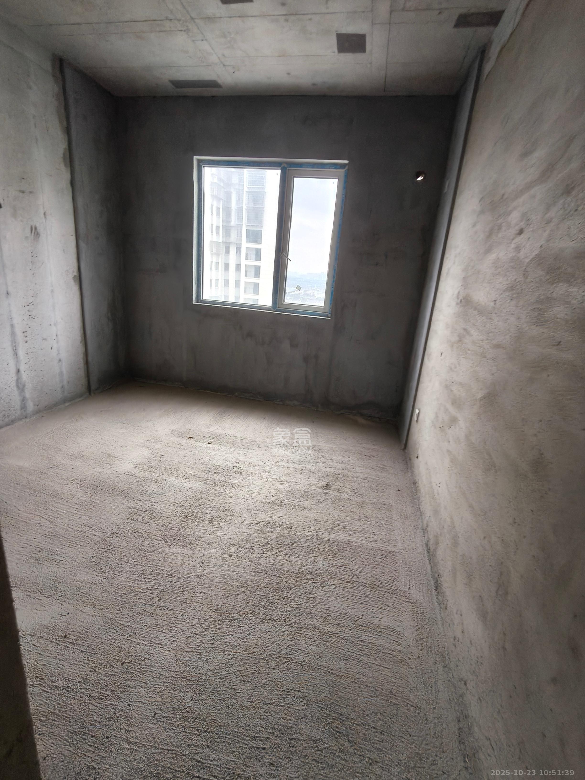 和景家园二期  3室2厅2卫    1200.0元/月 和景家园二期  3室2厅2卫    1200.0元/月室内图