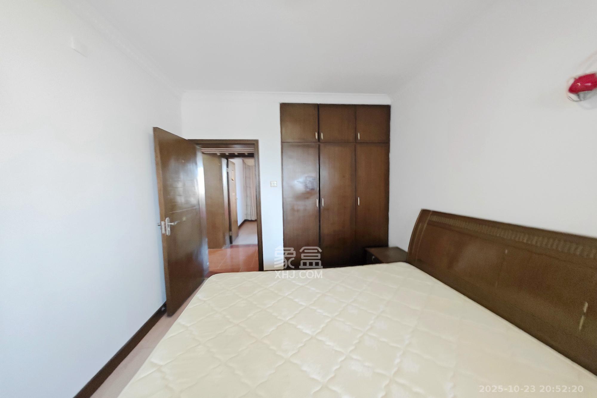 狮子山二片  2室2厅1卫    36.5万 狮子山二片  2室2厅1卫    36.5万卧室