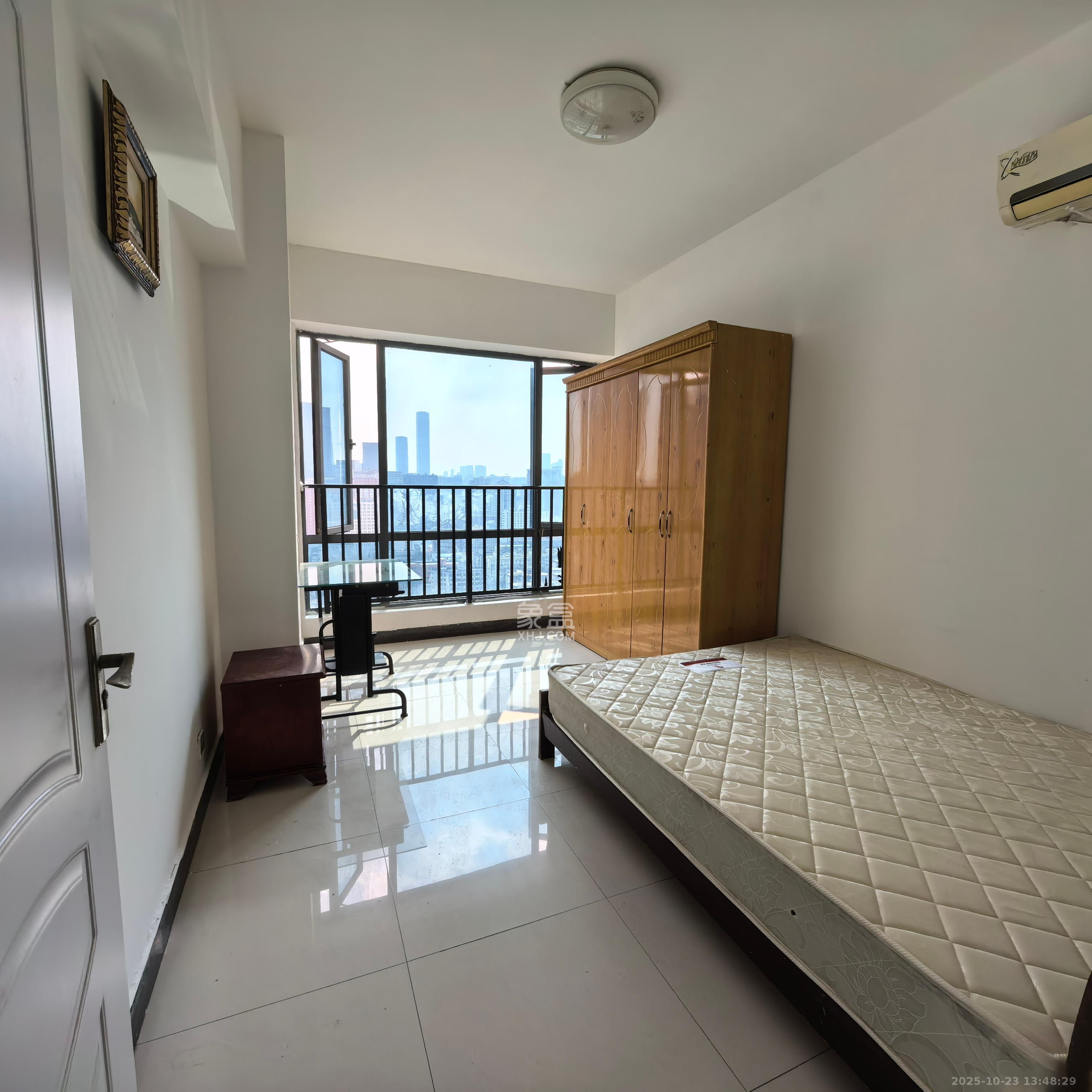 名富公寓  2室1厅1卫    2200.0元/月室内图