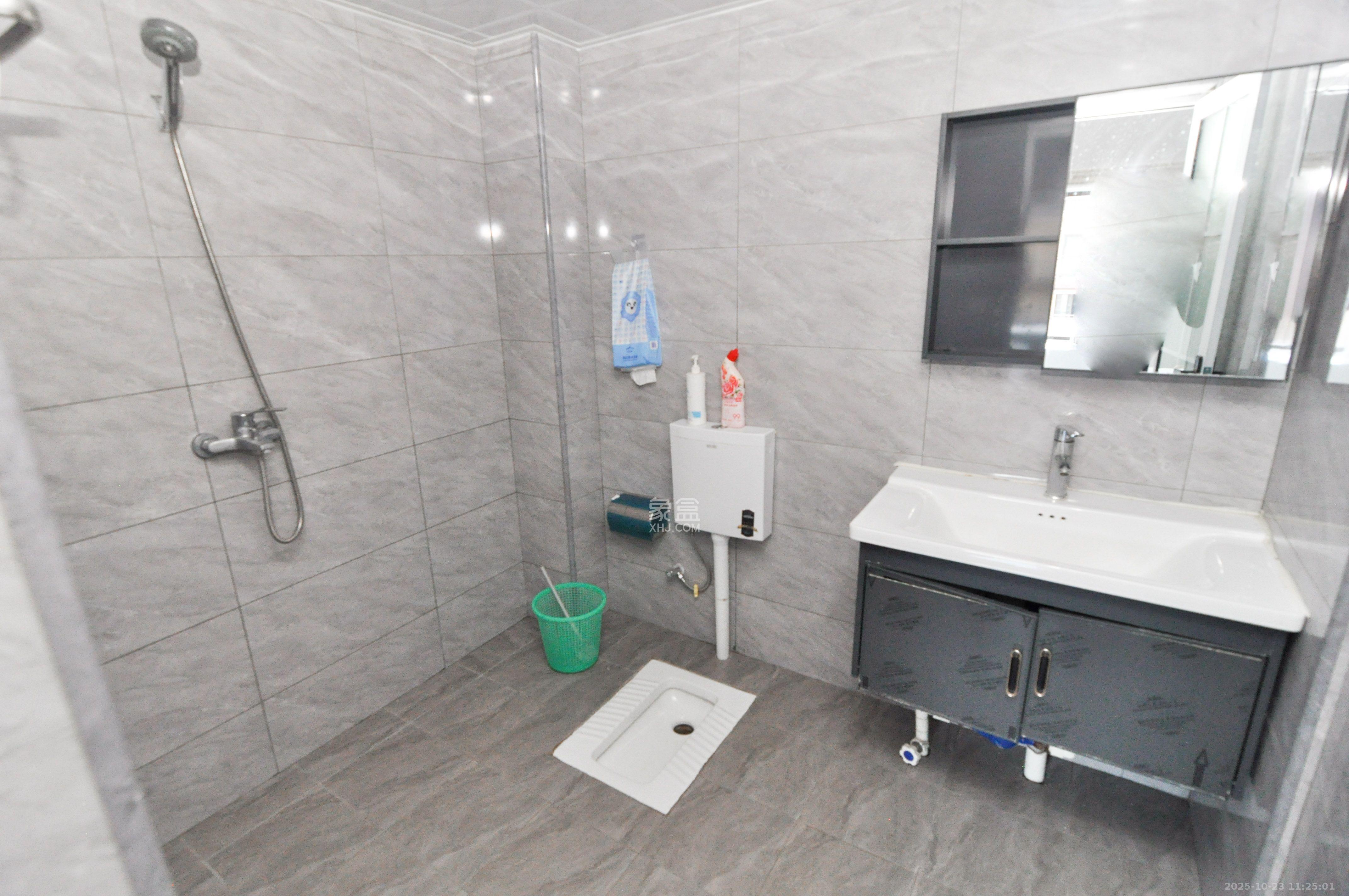 梅溪正荣府  2室1厅1卫    2200.0元/月室内图