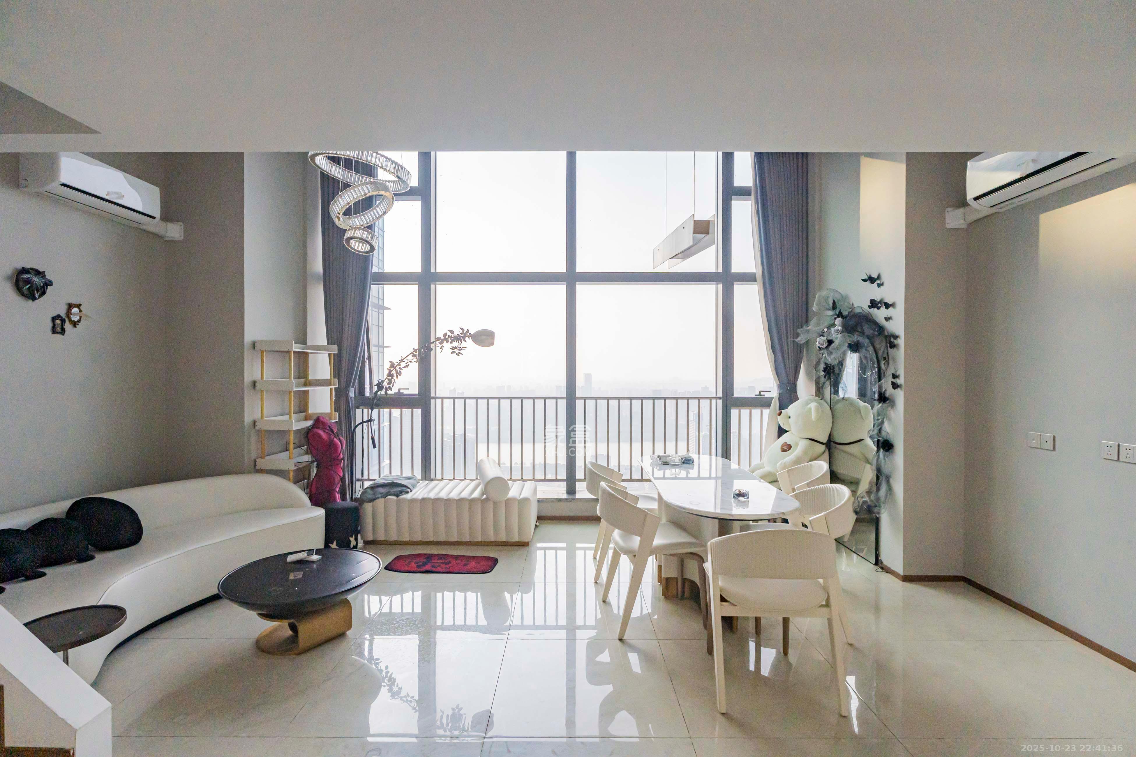 华远华时代  1室1厅1卫    100.0万