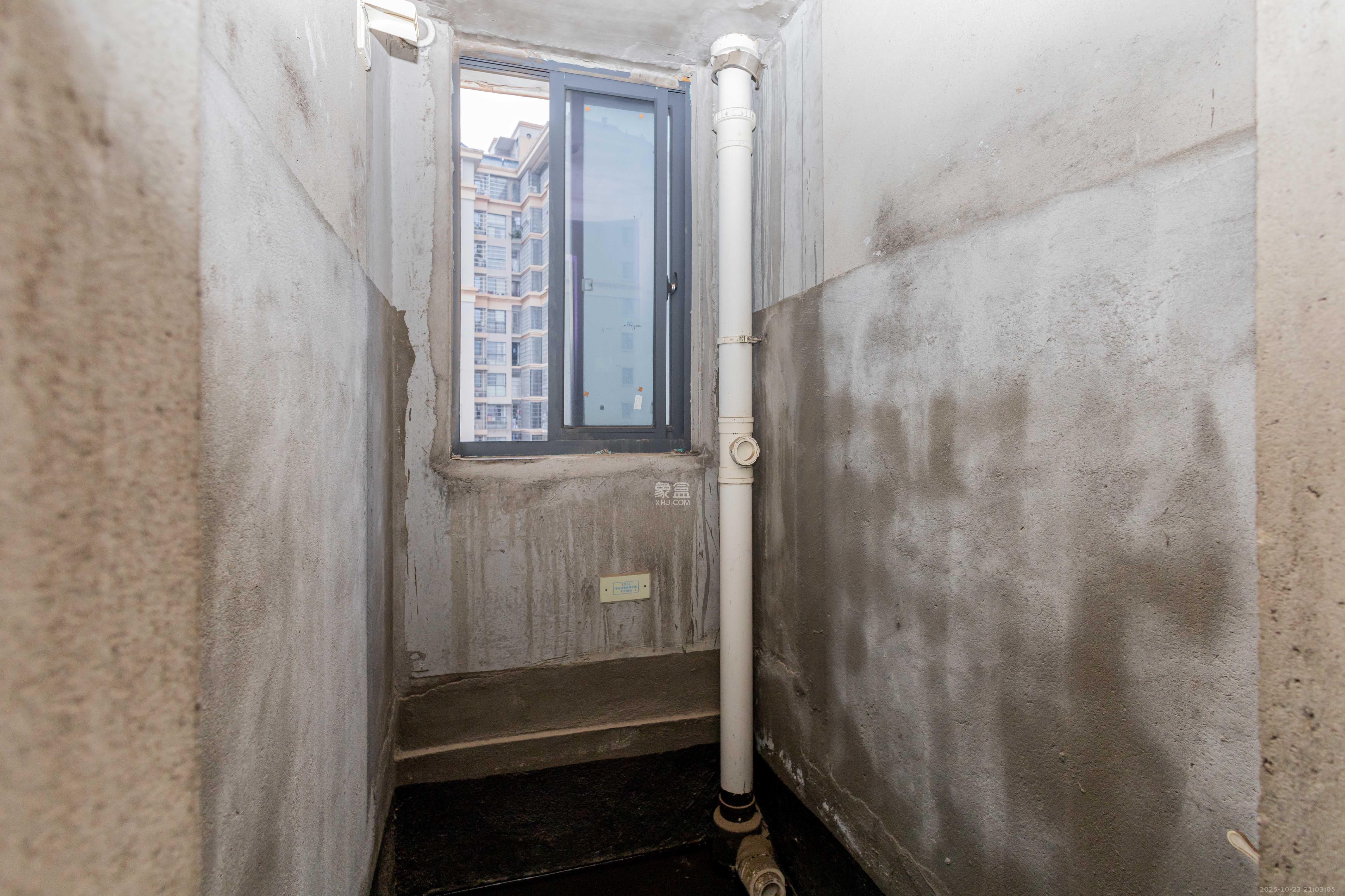 佳美紫郡  2室2厅1卫    39.8万卫生间