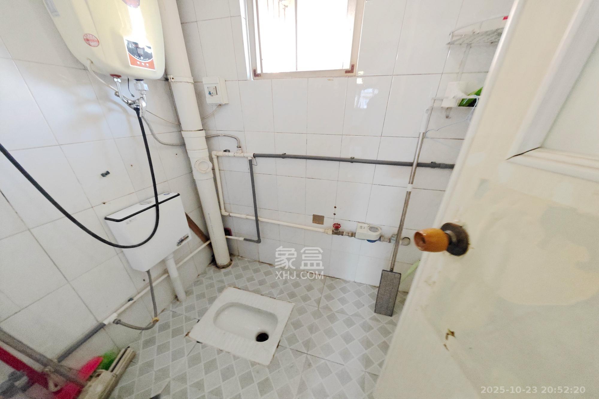 狮子山二片  2室2厅1卫    36.5万 狮子山二片  2室2厅1卫    36.5万其他