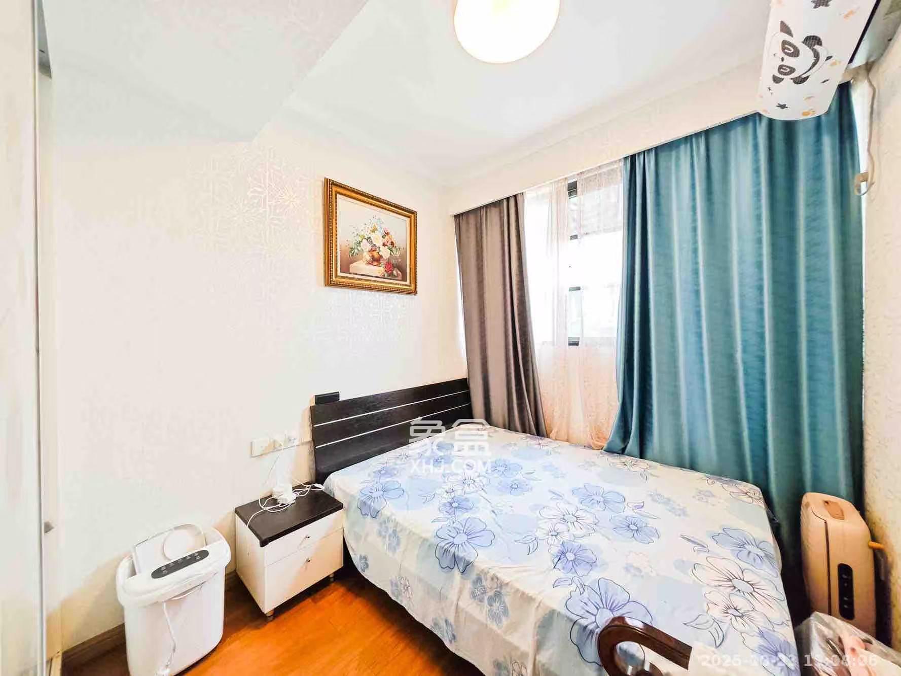 双湾国际(湘江御景花园)  3室2厅2卫    2600.0元/月 双湾国际(湘江御景花园)  3室2厅2卫    2600.0元/月室内图