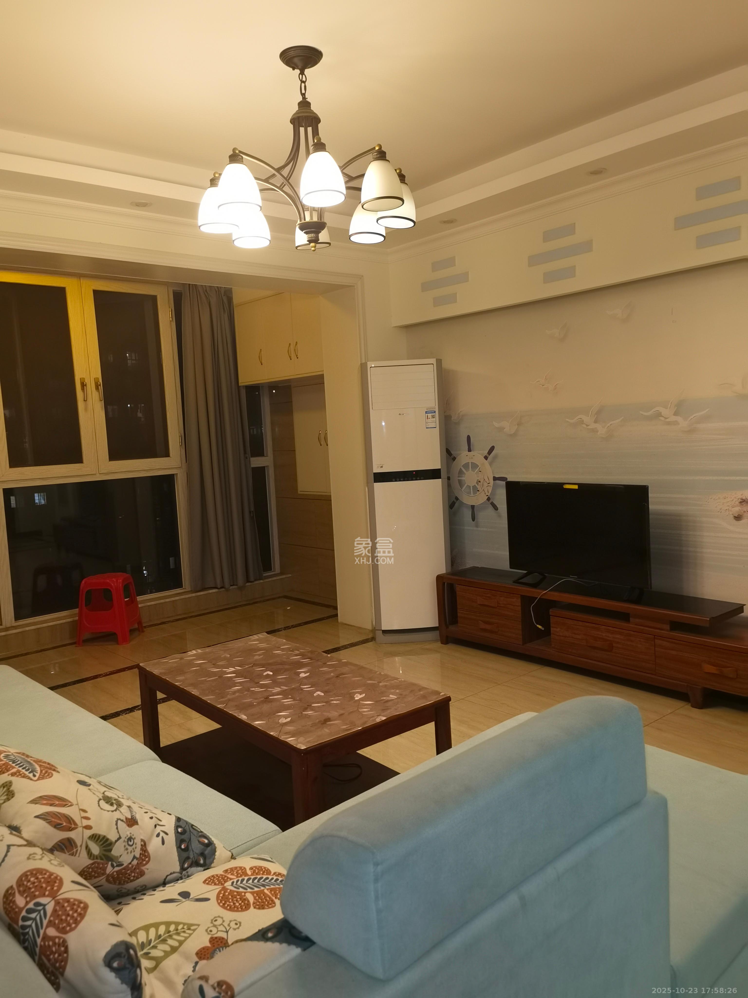 洋湖和园(福联嘉苑)  3室2厅2卫    2600.0元/月 洋湖和园(福联嘉苑)  3室2厅2卫    2600.0元/月室内图