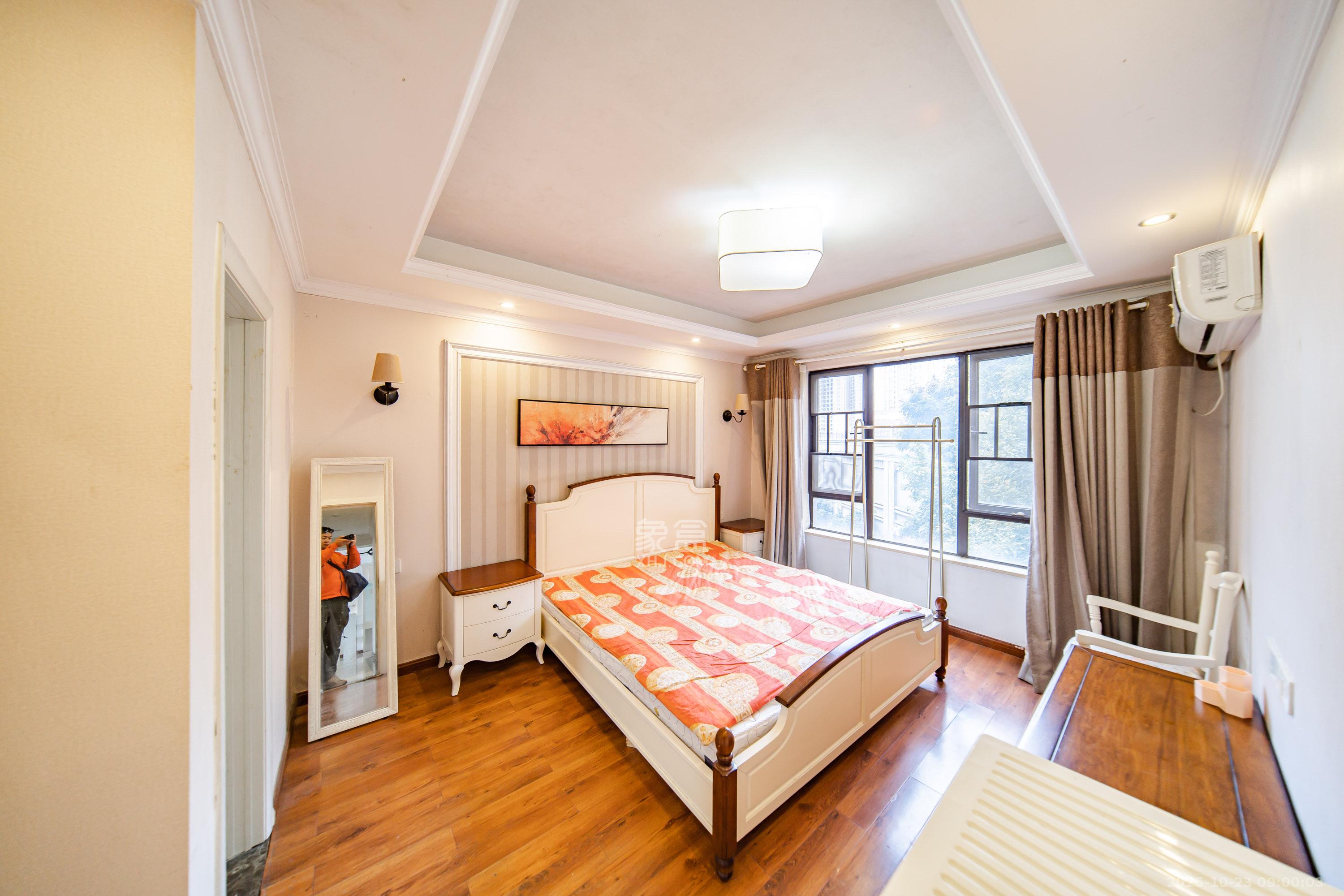 洋湖18克拉(旷远洋湖18克拉) 4室2厅2卫 3500.0元/月 洋湖18克拉(旷远洋湖18克拉) 4室2厅2卫 3500.0元/月室内图