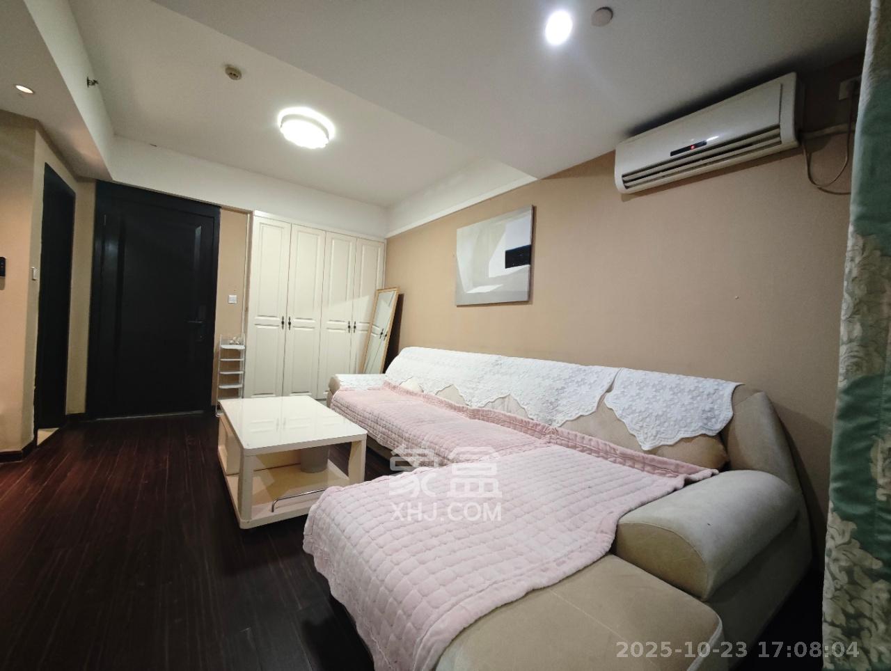 德思勤城市广场（宝格丽公寓）  1室0厅0卫    2500.0元/月