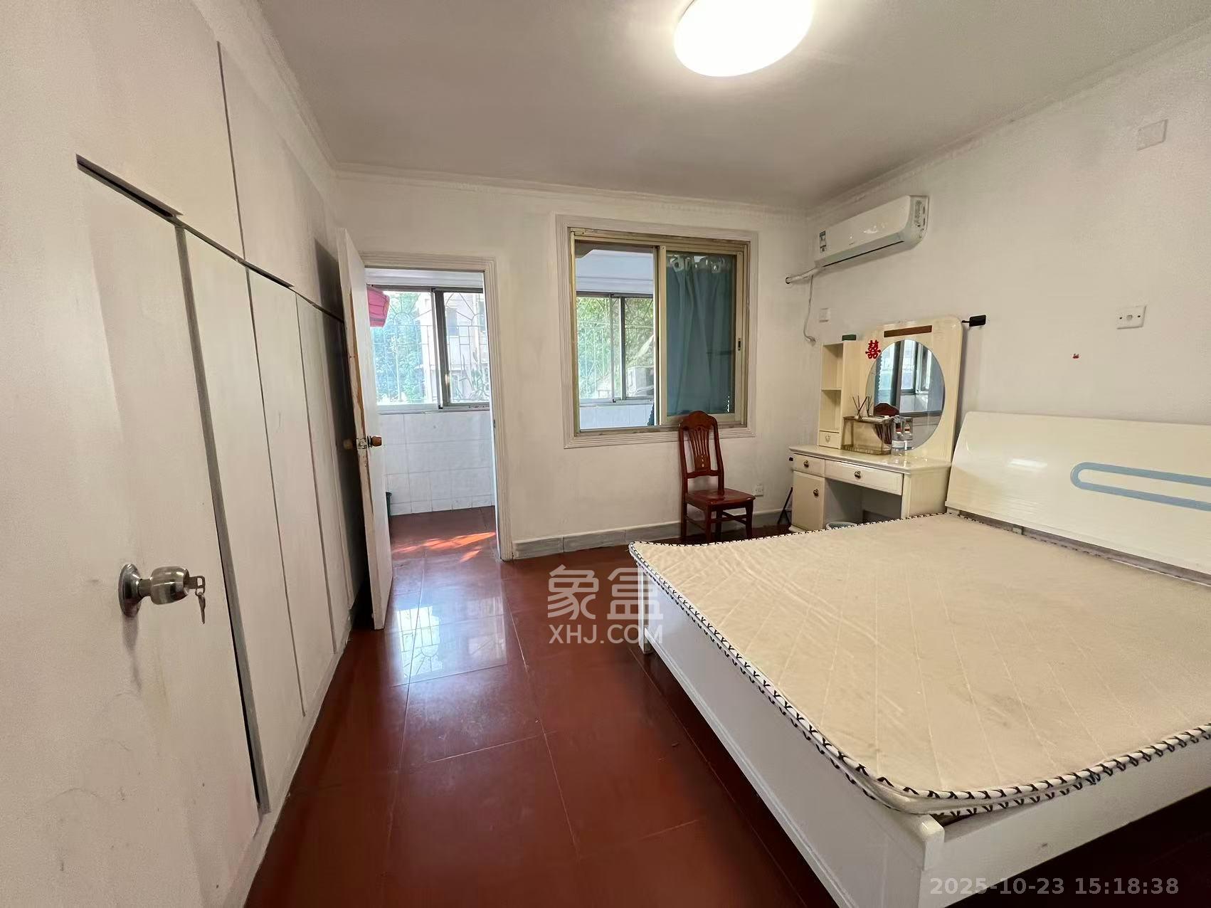 湘运新村 2室2厅1卫 1600.0元/月 湘运新村 2室2厅1卫 1600.0元/月室内图