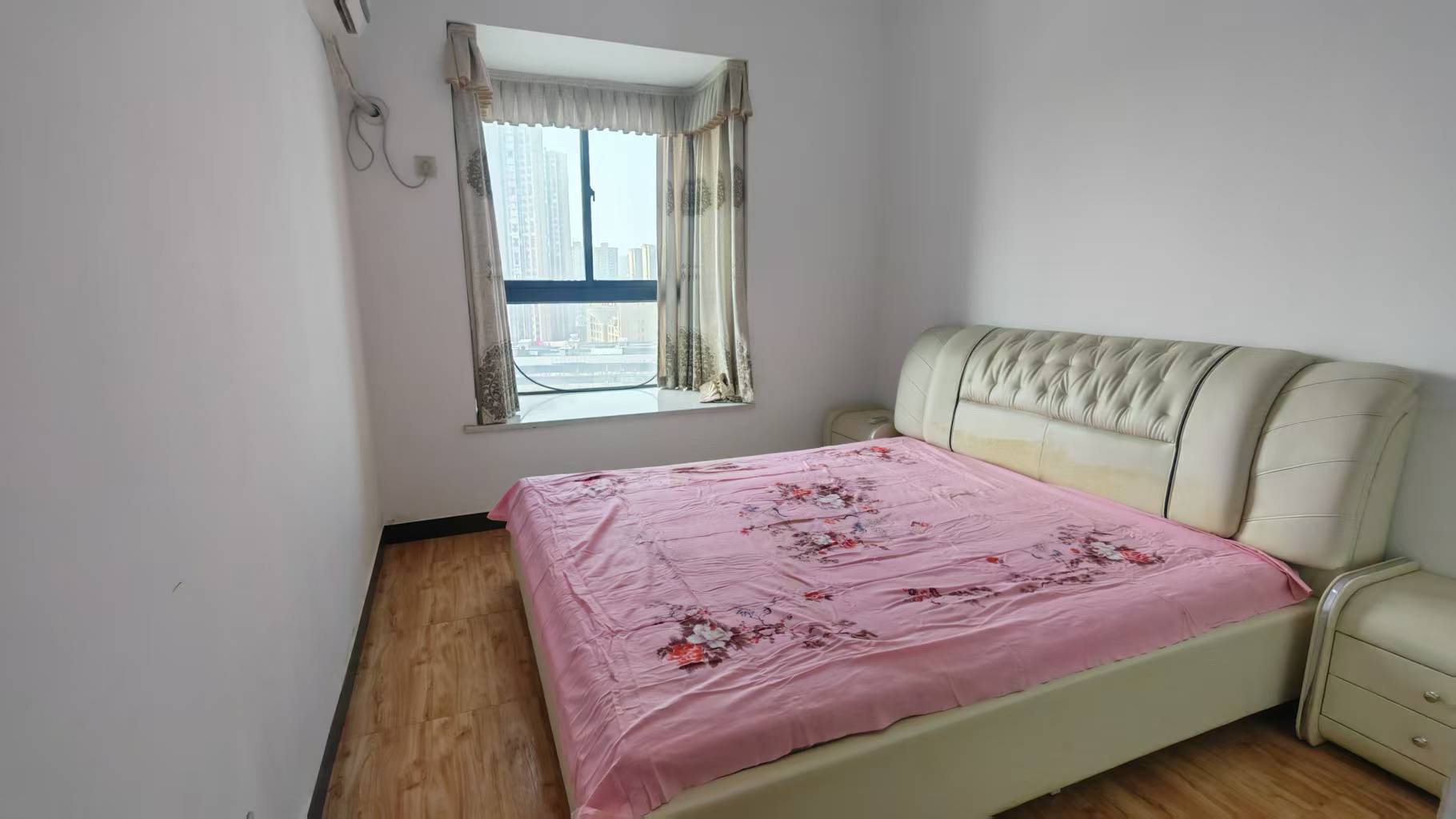 时代华府  2室2厅1卫    39.8万 时代华府  2室2厅1卫    39.8万室内图