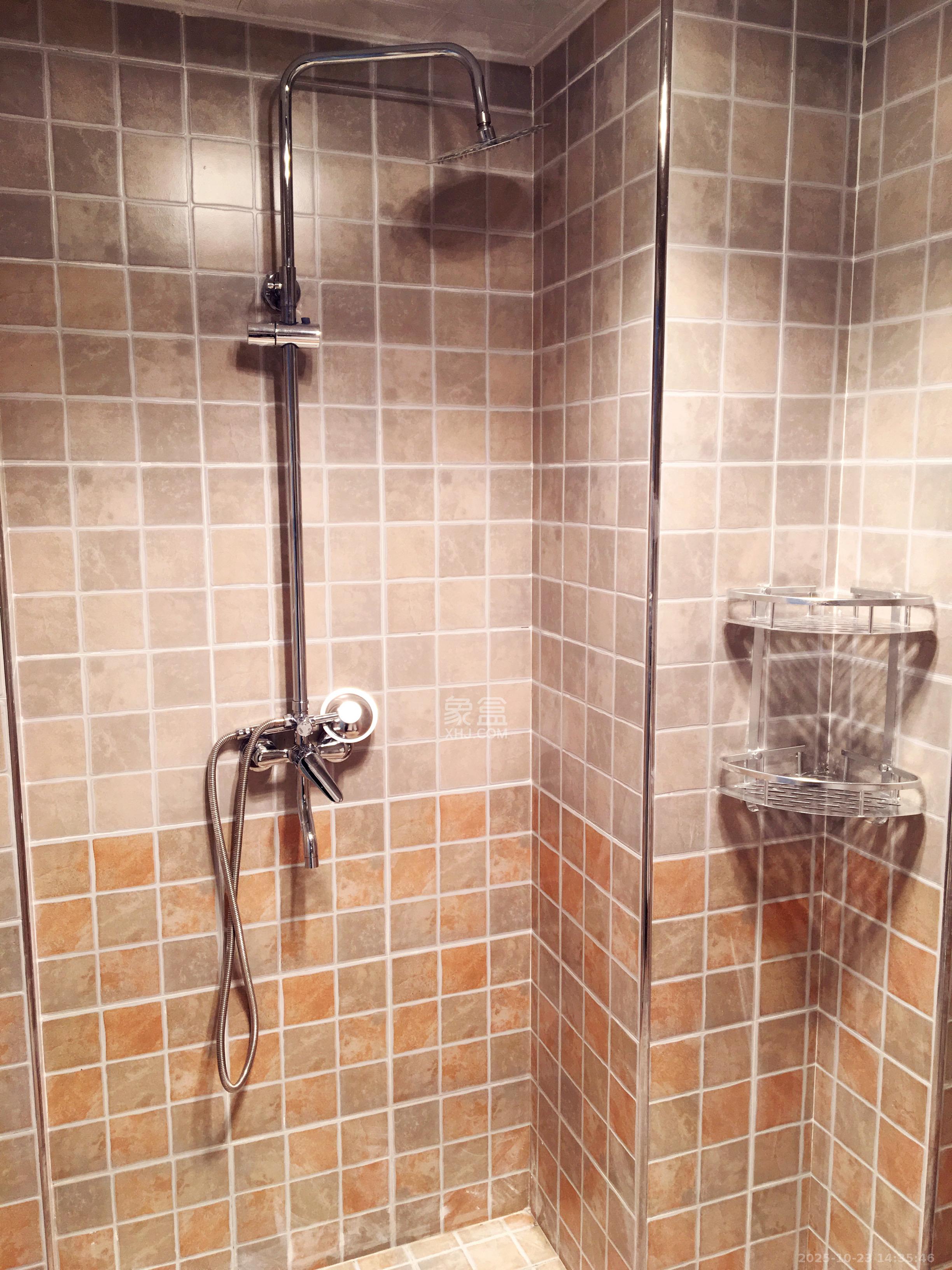 阳光晶城  2室2厅1卫    2000.0元/月室内图