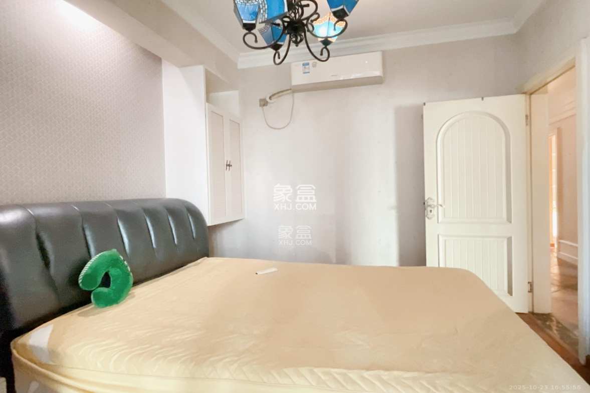 华盛新外滩 3室2厅2卫 5000.0元/月 华盛新外滩 3室2厅2卫 5000.0元/月室内图