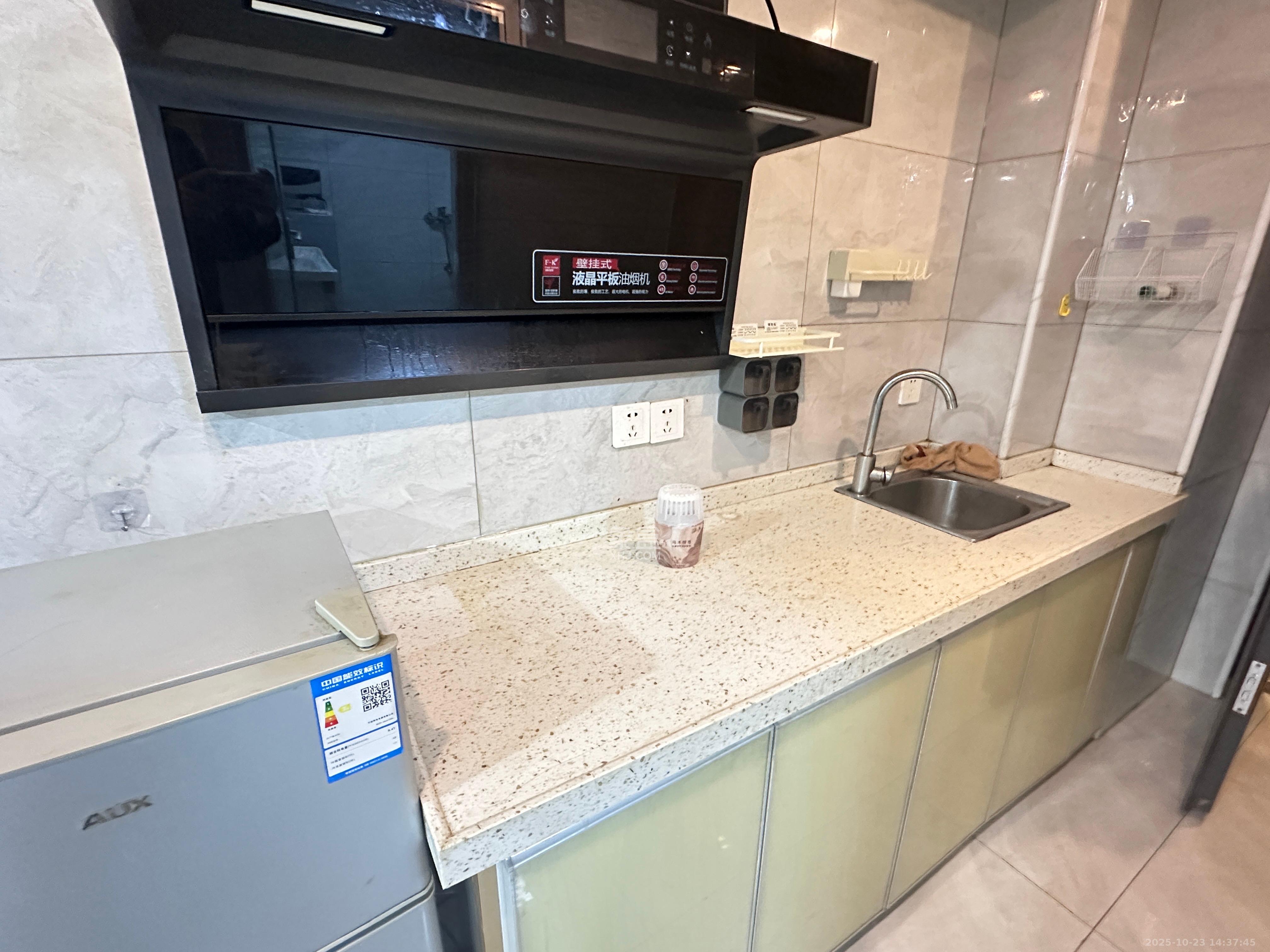 芙蓉万国城MOMA（卓越汇富苑）  2室0厅0卫    1600.0元/月室内图