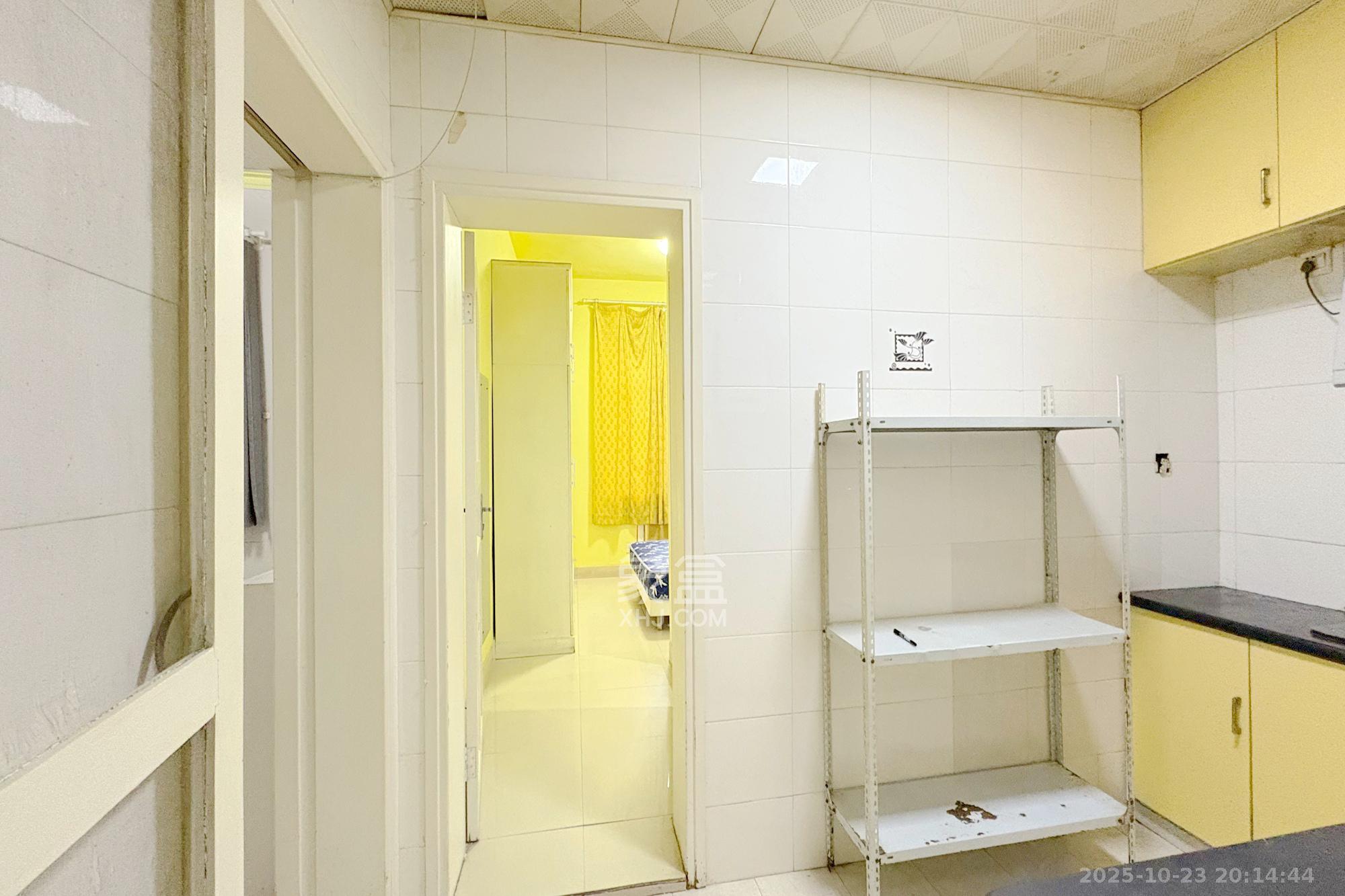 朝阳一、二村  2室1厅1卫    25.0万厨房