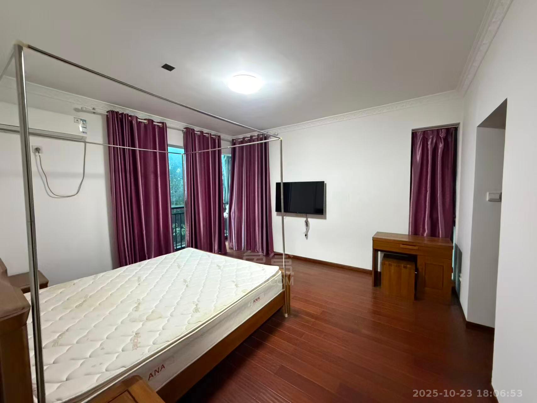 山水国际 5室2厅1卫 4000.0元/月 山水国际 5室2厅1卫 4000.0元/月室内图