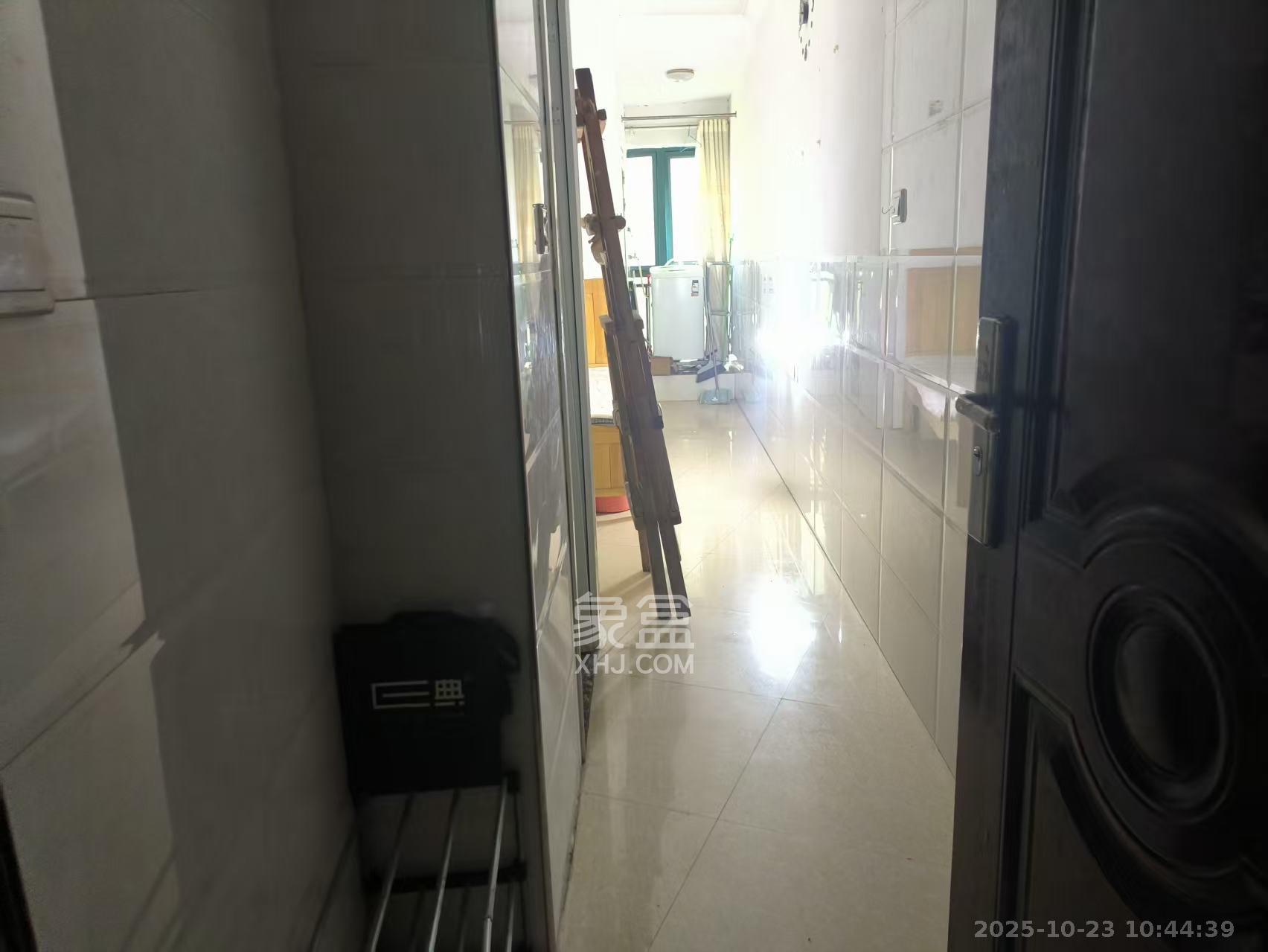 湖韵佳苑  1室1厅1卫    1000.0元/月室内图