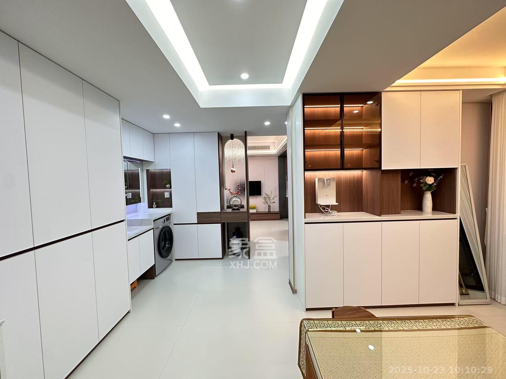 嘉雨东苑 3室2厅2卫 4800.0元/月 嘉雨东苑 3室2厅2卫 4800.0元/月室内图