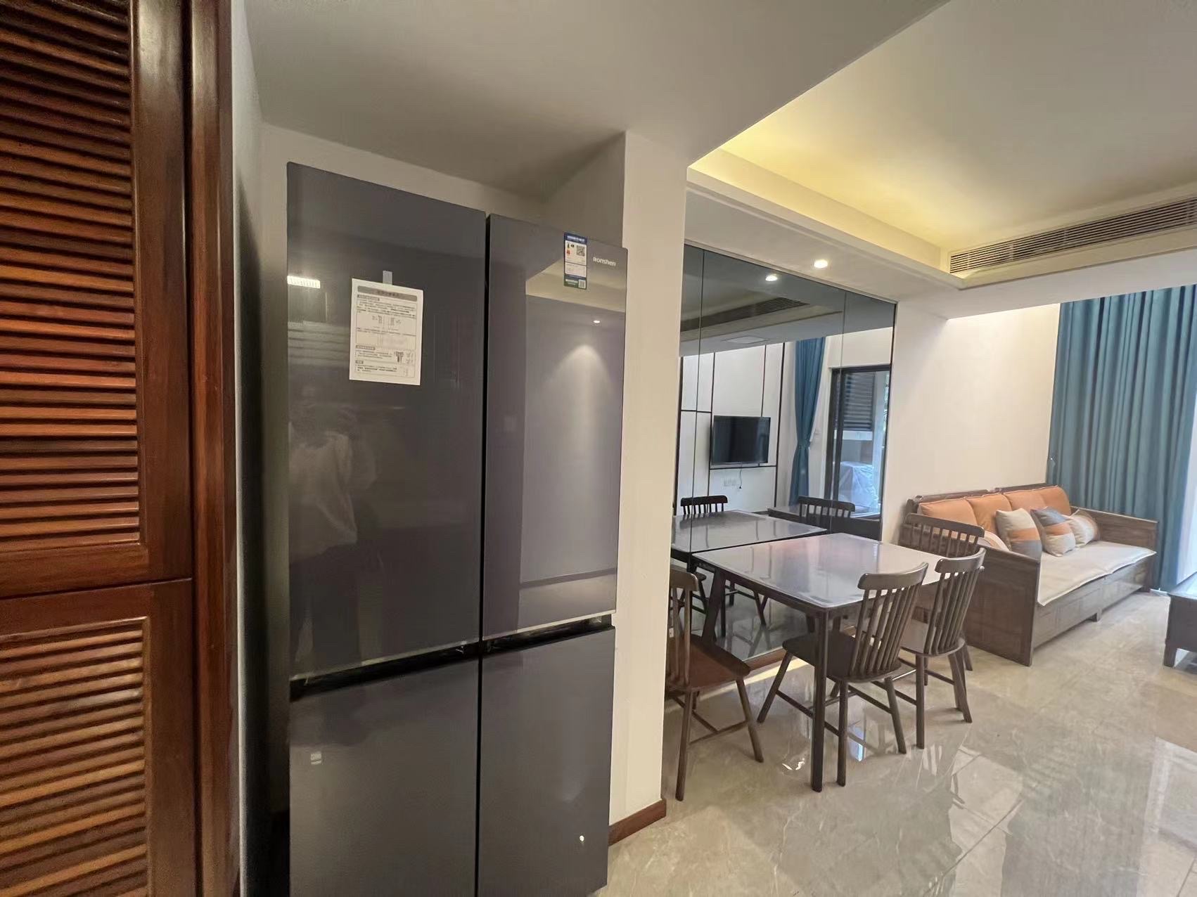 开维生态城  3室2厅2卫    3600.0元/月室内图