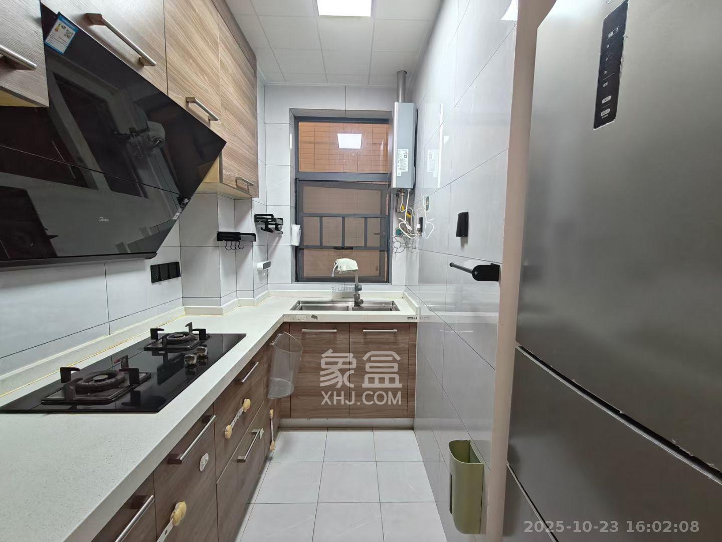 长盛岚庭  1室0厅0卫    1700.0元/月 长盛岚庭  1室0厅0卫    1700.0元/月室内图