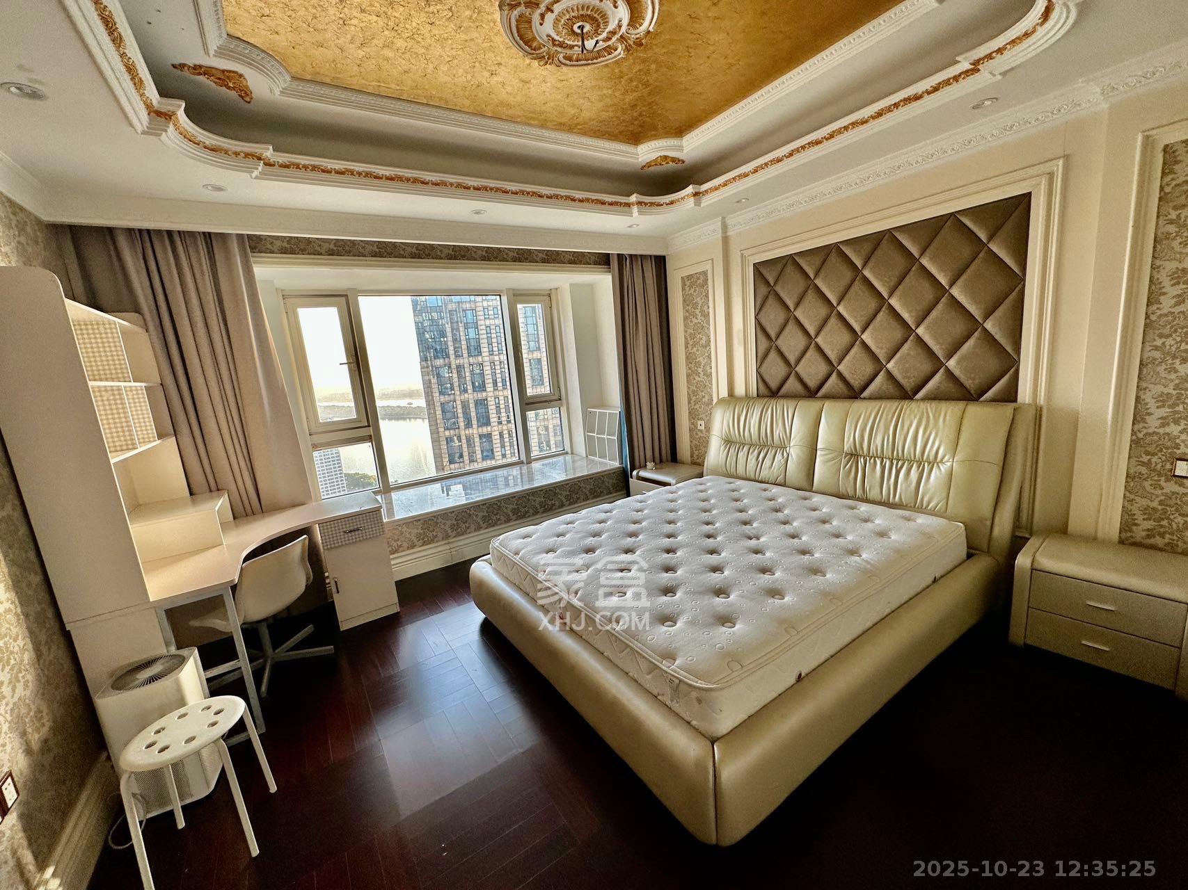 万达公馆  4室2厅4卫    8000.0元/月室内图