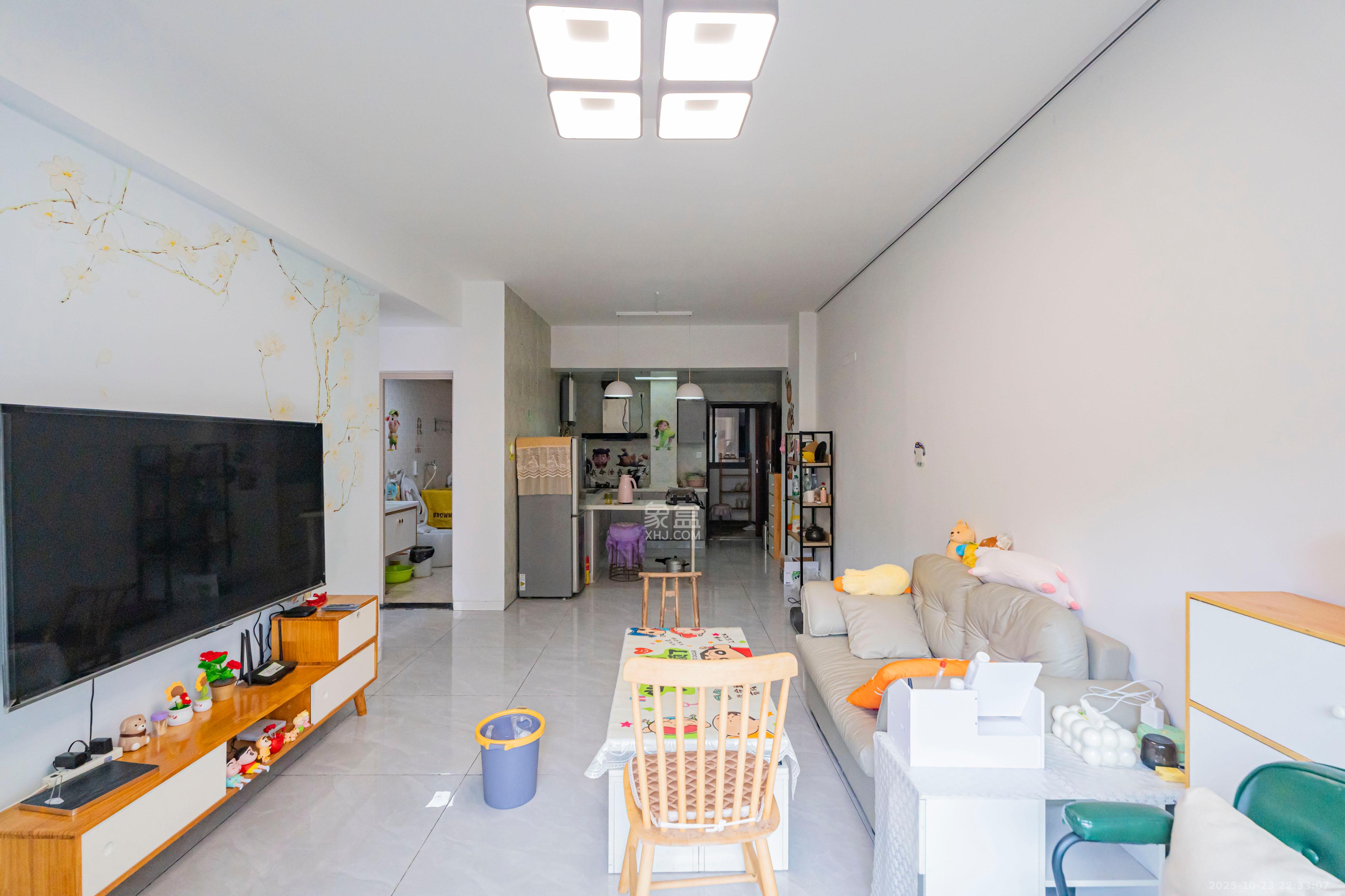 如果爱  1室0厅0卫    52.8万客厅