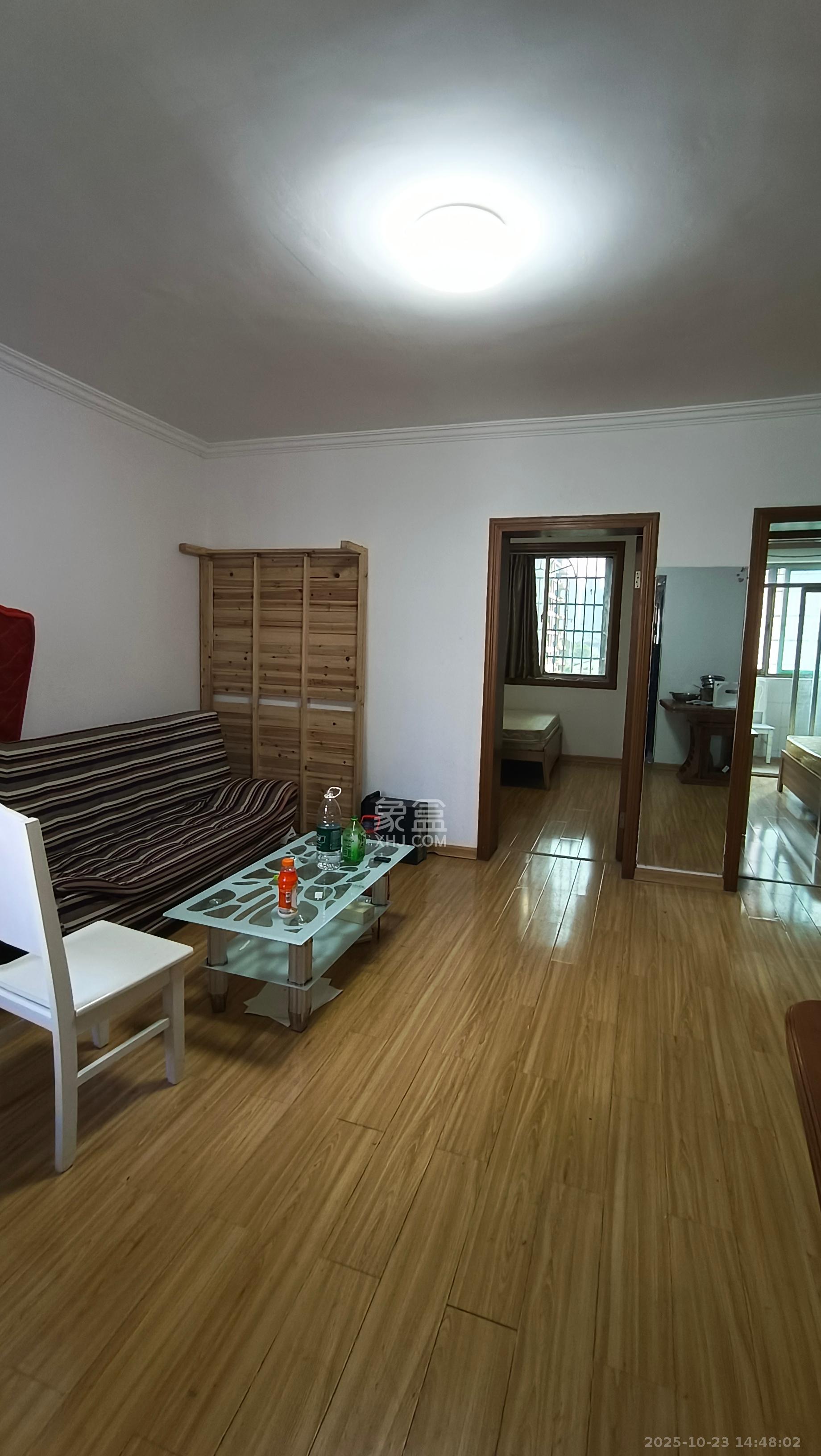 人造板厂宿舍(新河北堤1号)  2室1厅1卫    1600.0元/月 人造板厂宿舍(新河北堤1号)  2室1厅1卫    1600.0元/月