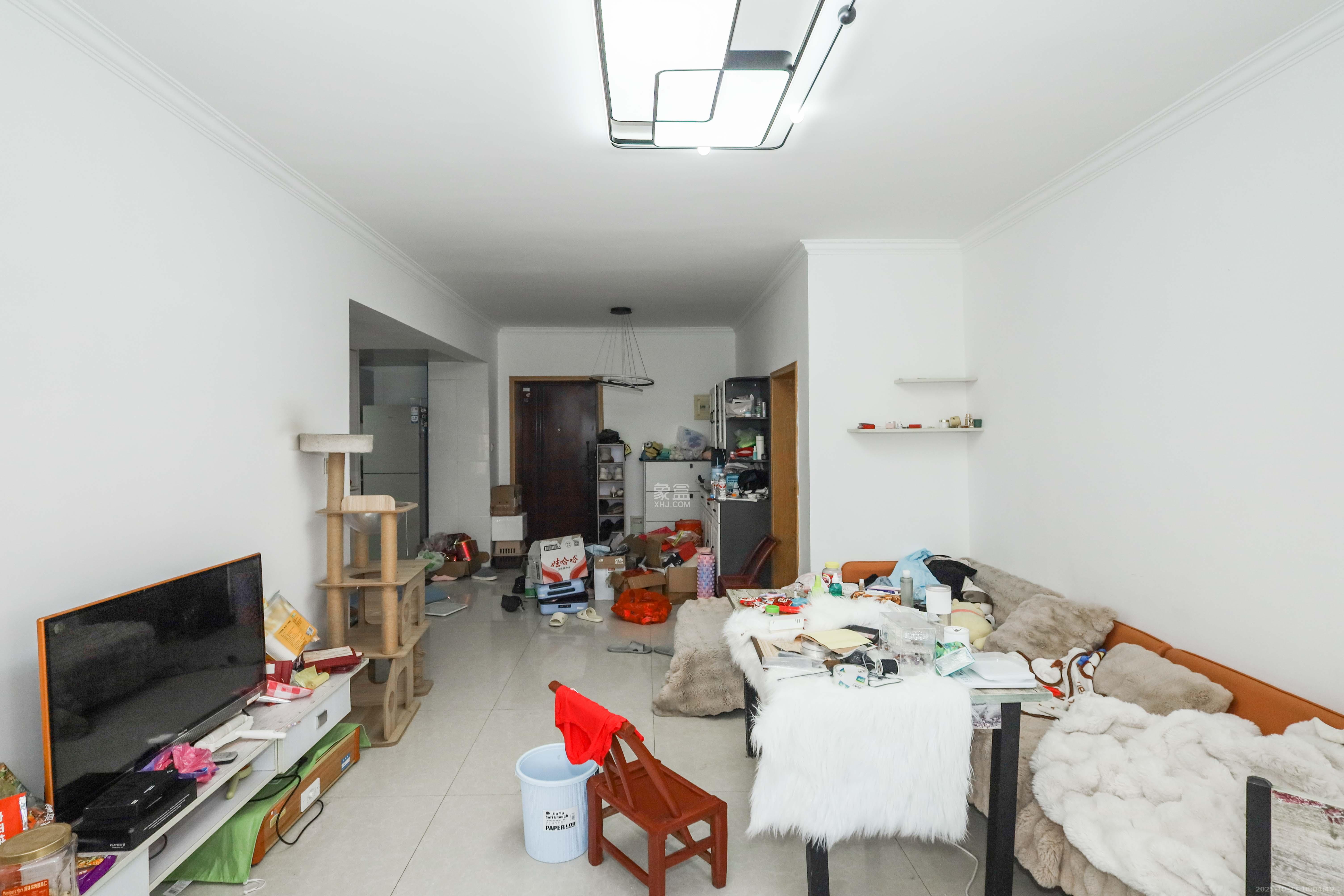 保利麓谷林语C区  1室0厅0卫    68.0万客厅