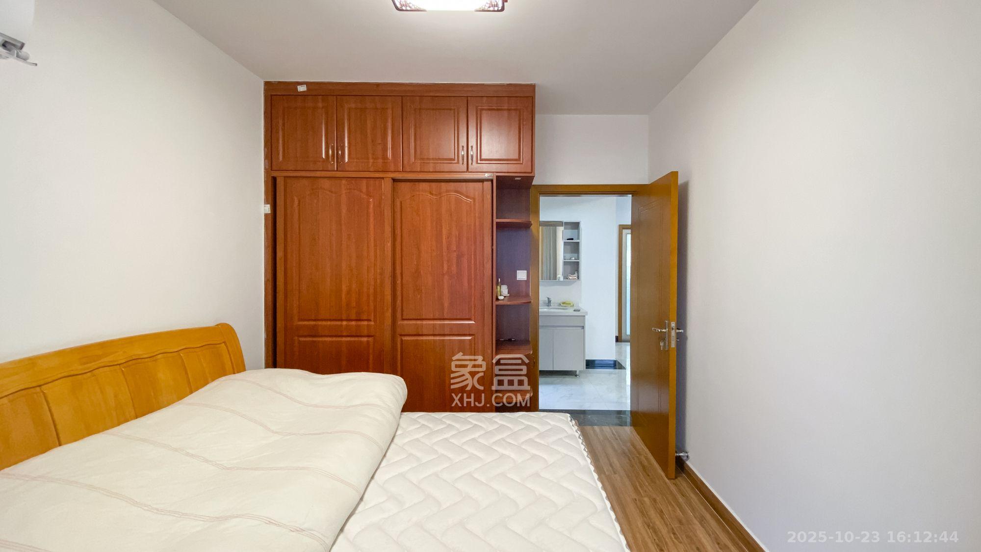 新华联铜官窑古镇  2室2厅1卫    1400.0元/月室内图