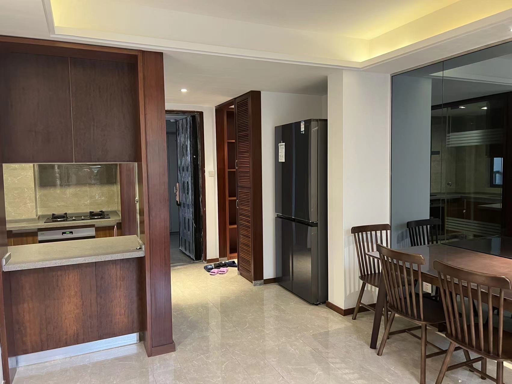 开维生态城  3室2厅2卫    3600.0元/月室内图