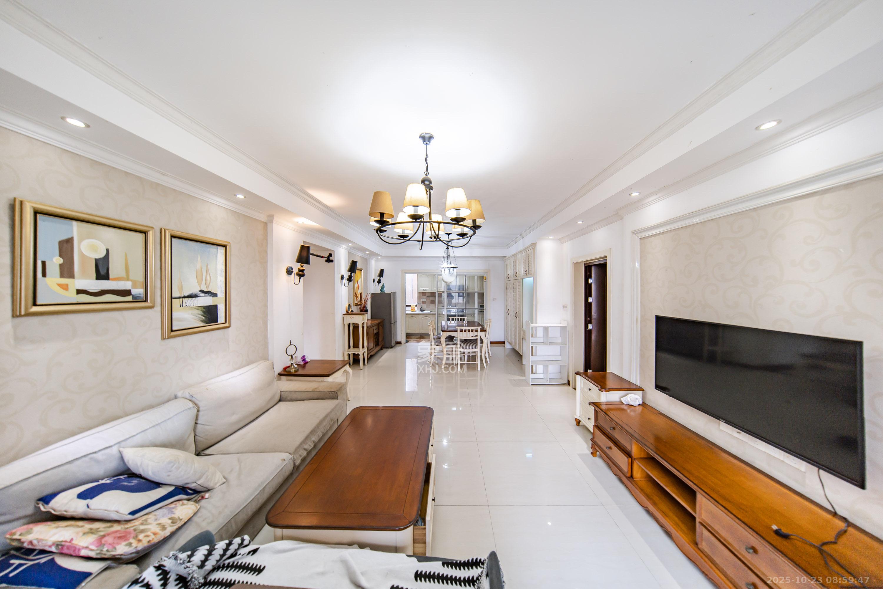 洋湖18克拉(旷远洋湖18克拉) 4室2厅2卫 3500.0元/月 洋湖18克拉(旷远洋湖18克拉) 4室2厅2卫 3500.0元/月室内图