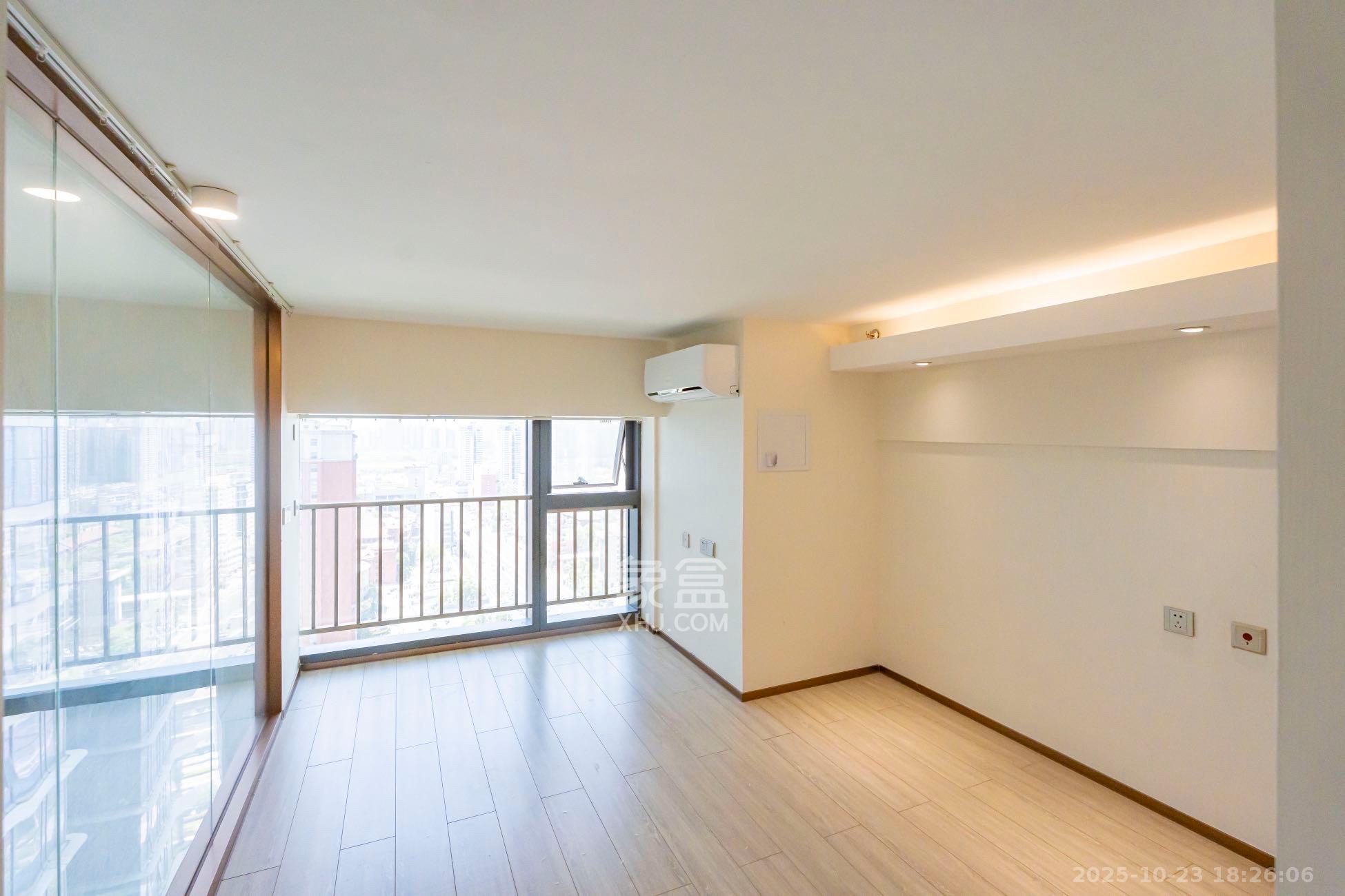 华远华时代 3室2厅2卫 3600.0元/月 华远华时代 3室2厅2卫 3600.0元/月室内图